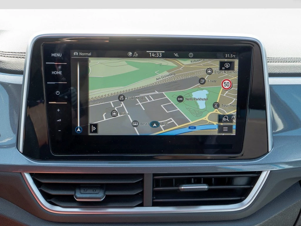 Volkswagen T-Roc 1.5 TSI DSG Style AHK, Pano, Navi
