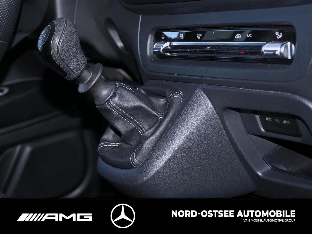 Mercedes-Benz Vito 116 NEUES MODELL AHK NAVI KAMERA TEMPOMAT