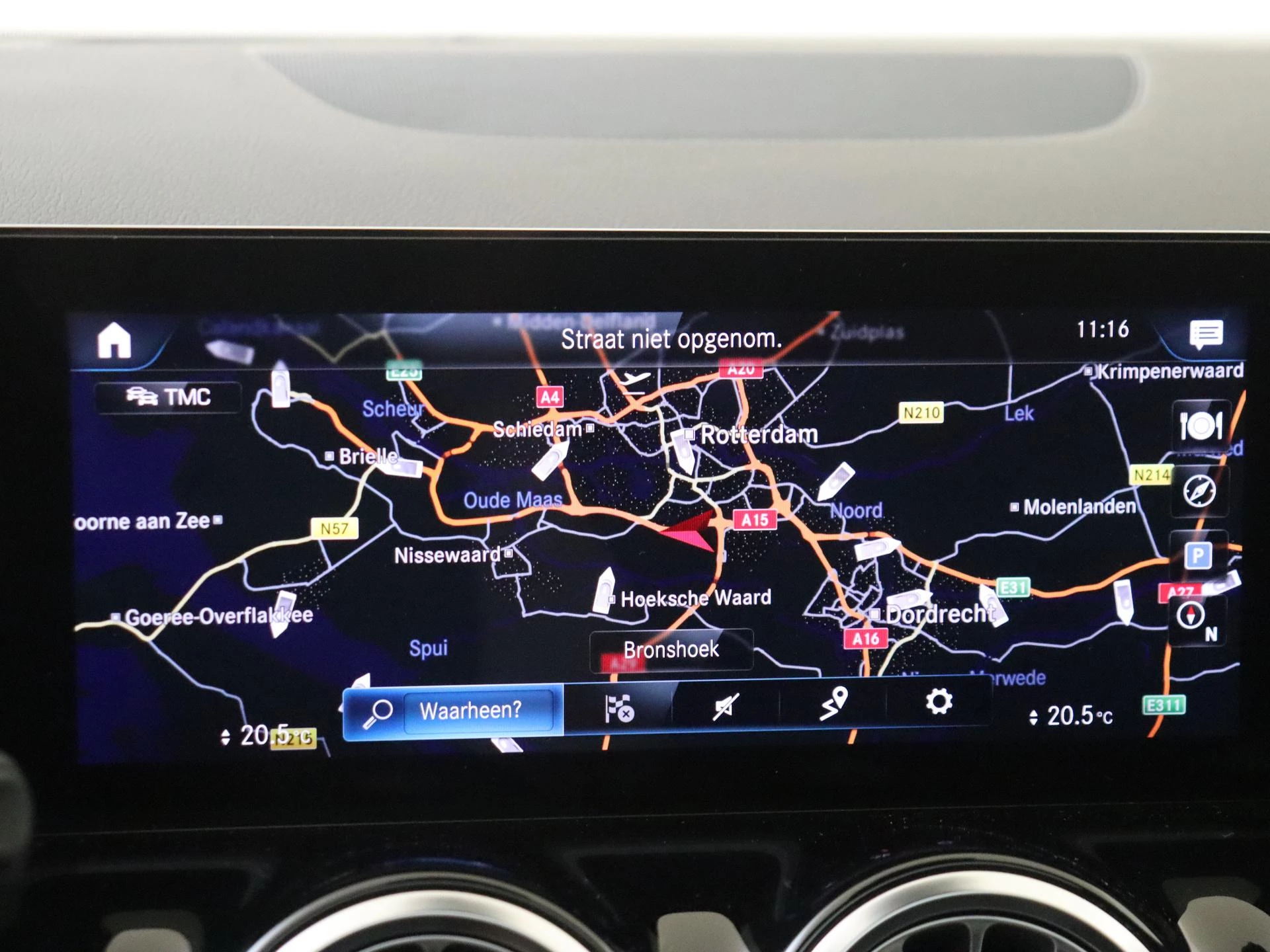 Mercedes-Benz GLA 200 Business Solution AMG