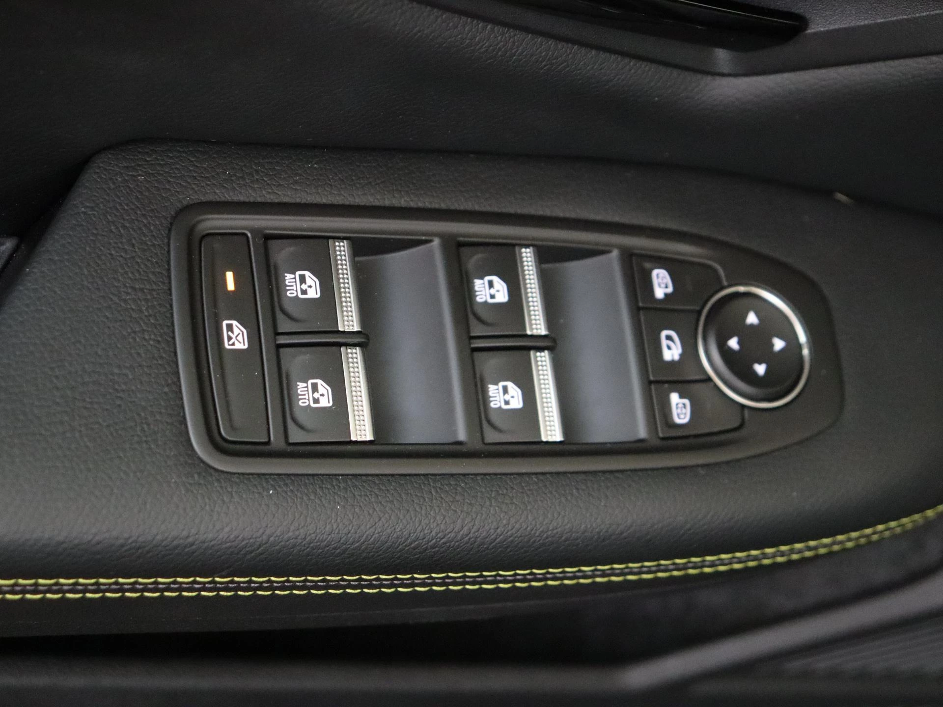 Renault-Megane E-Tech-image-29