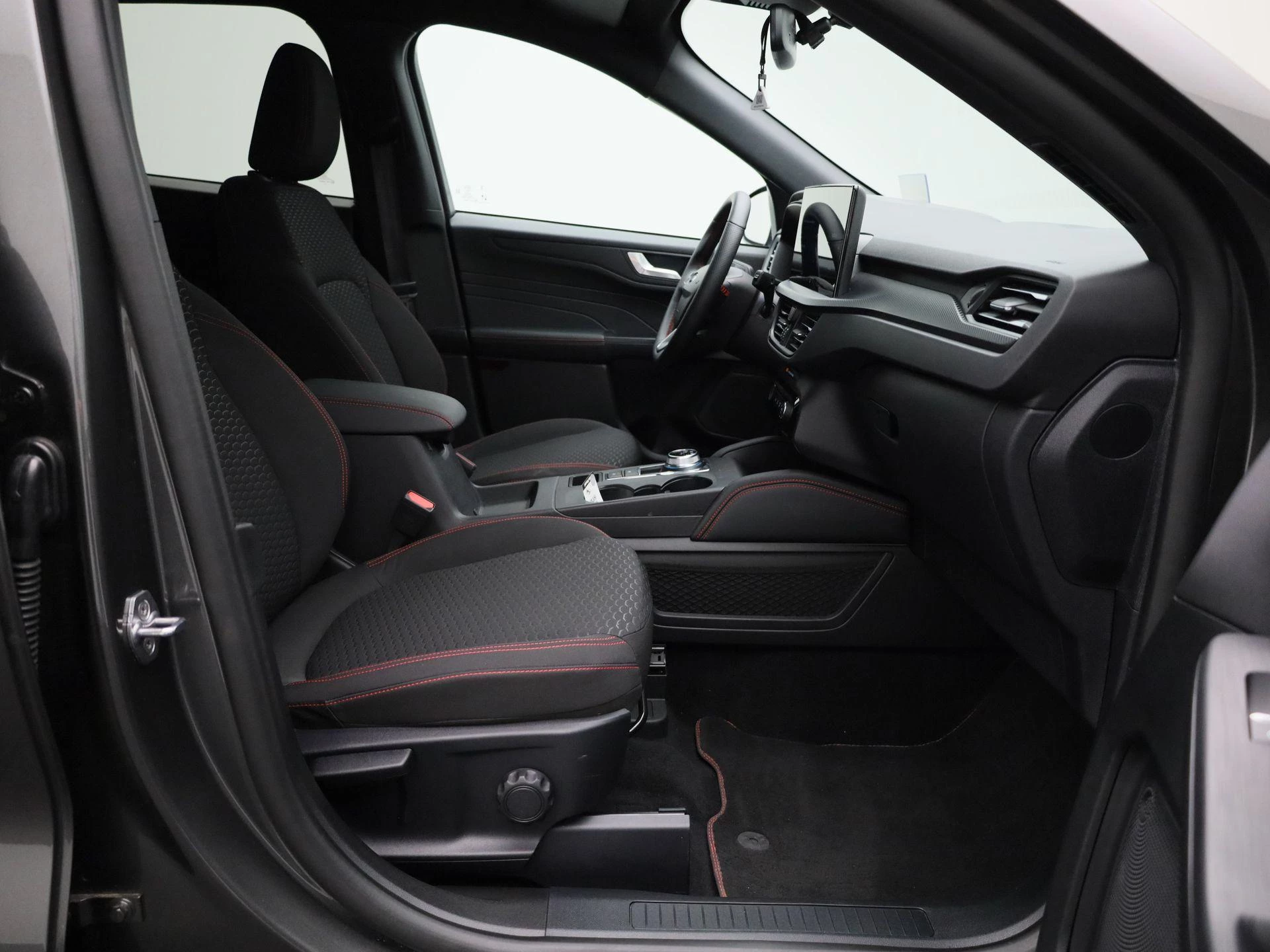 Ford-Kuga-image-38
