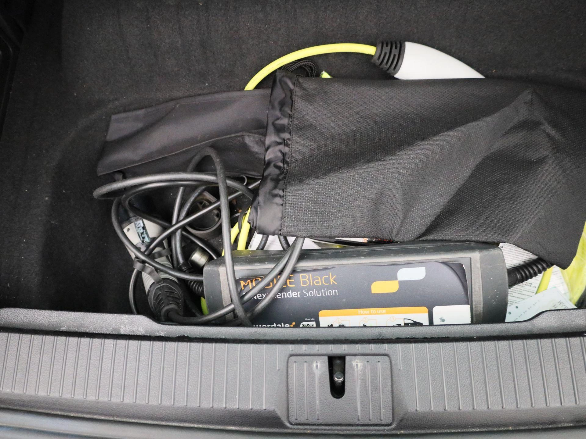 Volkswagen-Passat-image-11