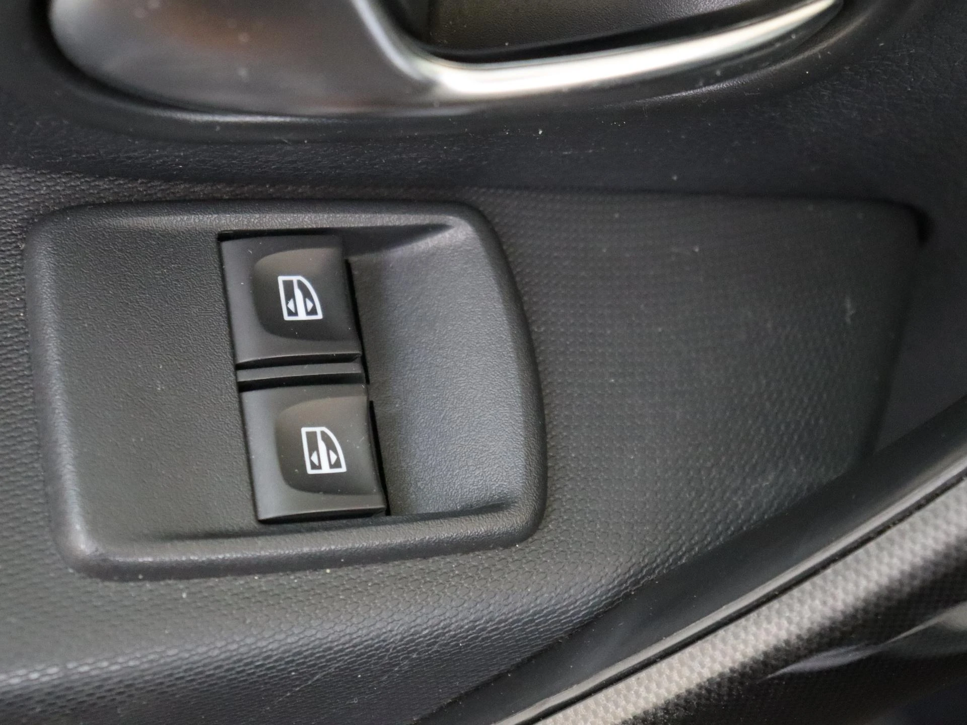 Dacia-Sandero-image-23