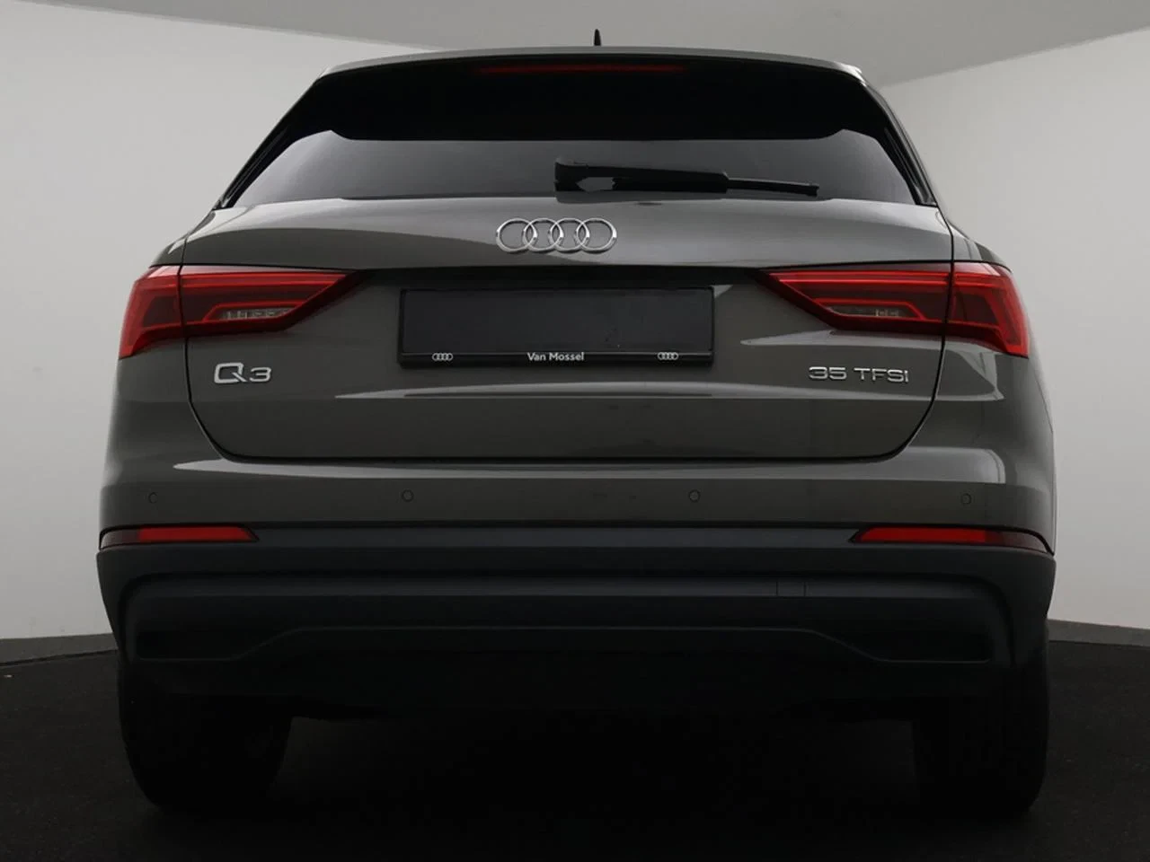 Audi-Q3-image-12
