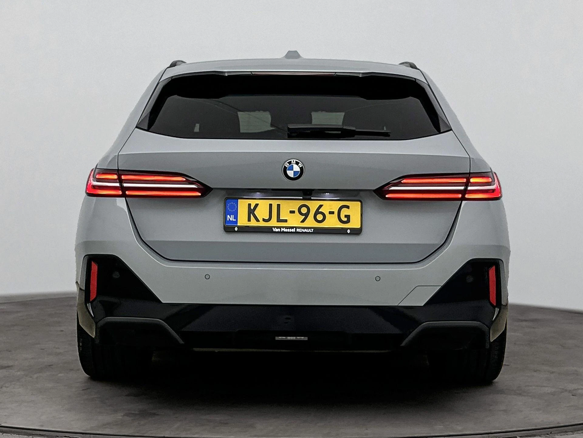 BMW-5 Serie-image-2