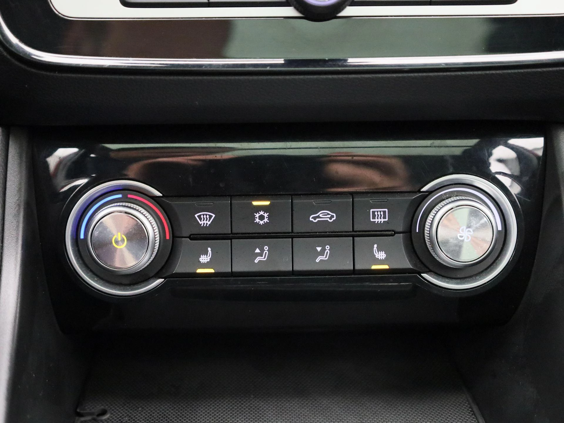 MG ZS EV MG Luxury 45 kWh