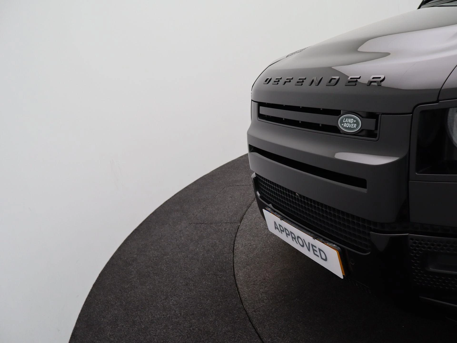 Land Rover-Defender-image-46