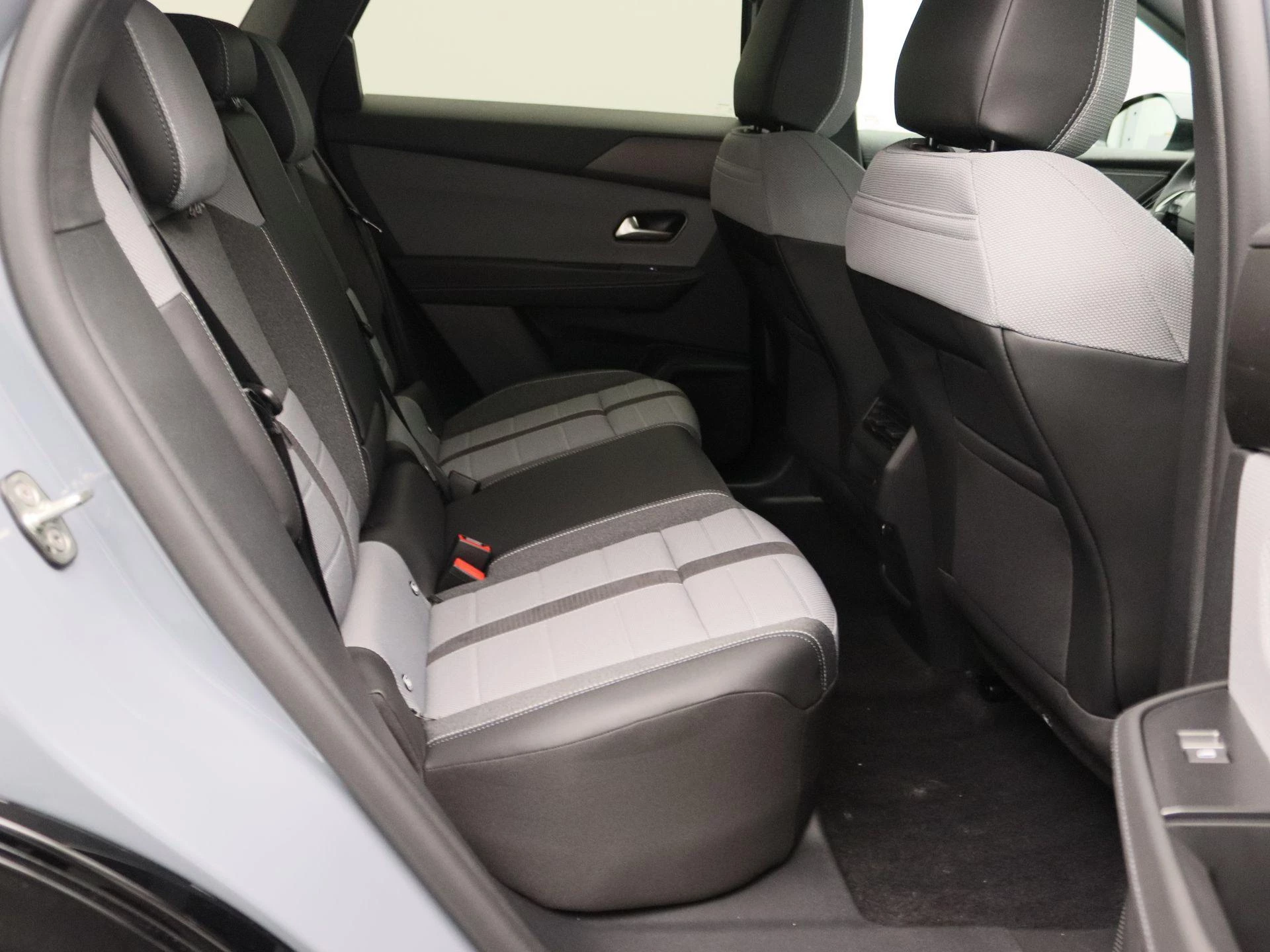 Opel-Grandland-image-22