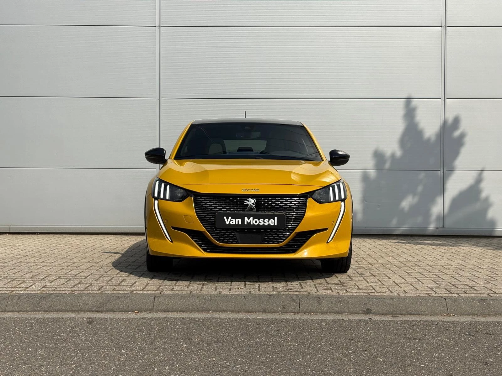 Peugeot-208-image-8