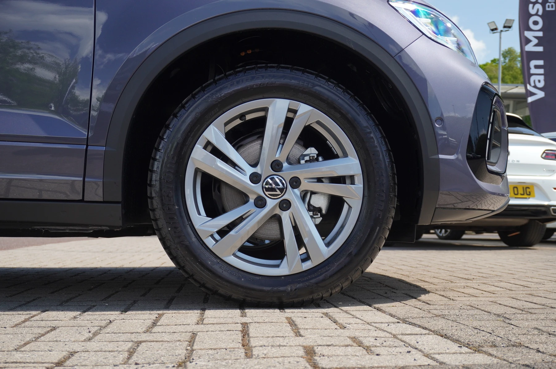Volkswagen-T-Roc-image-42