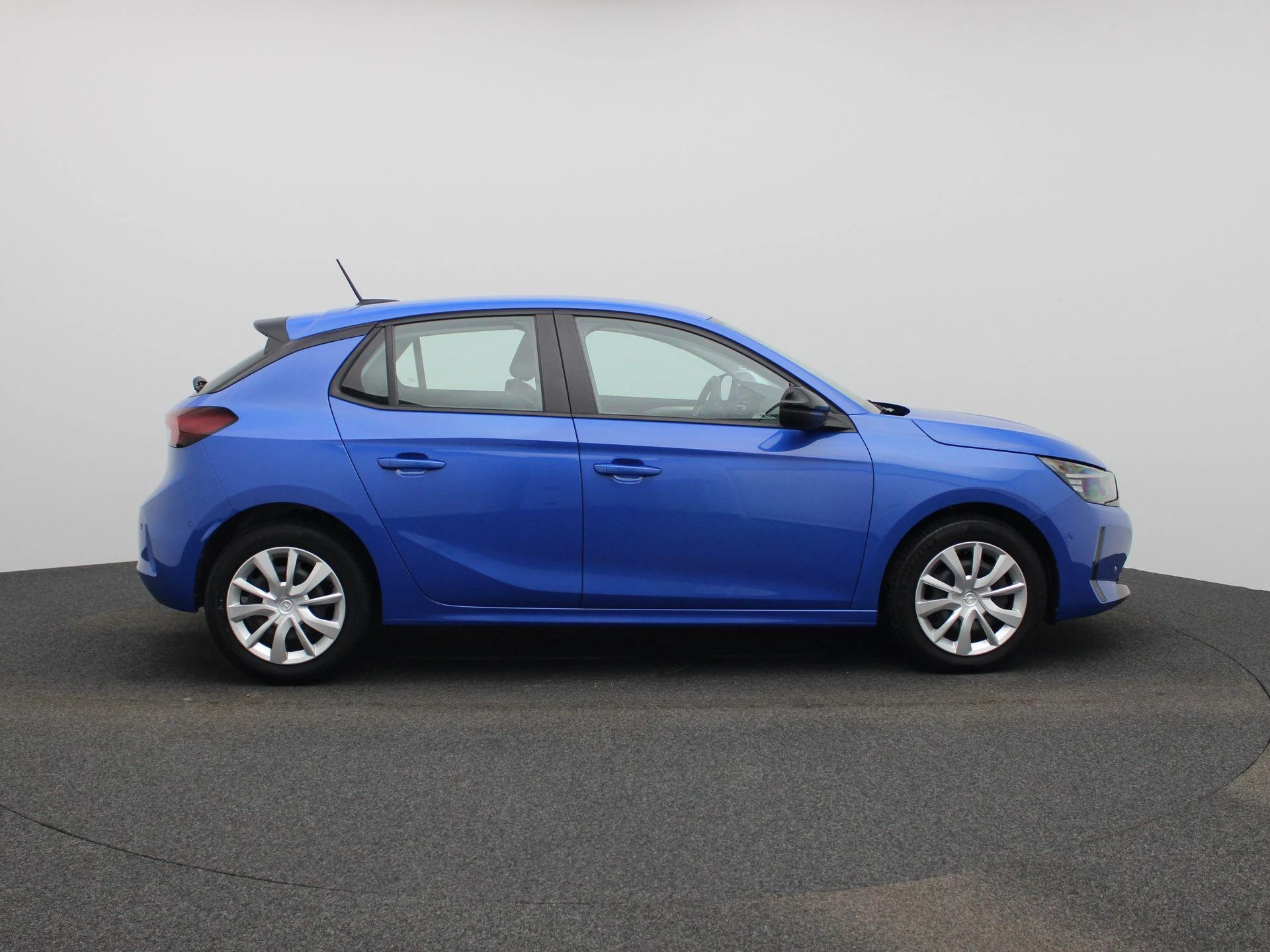 Opel-Corsa-image-5