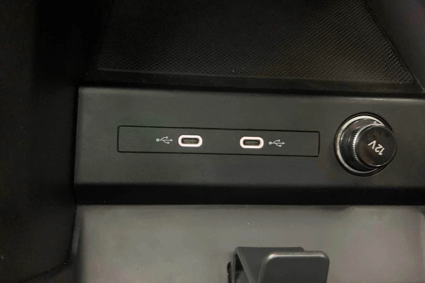 Audi-Q4 Sportback e-tron-image-25