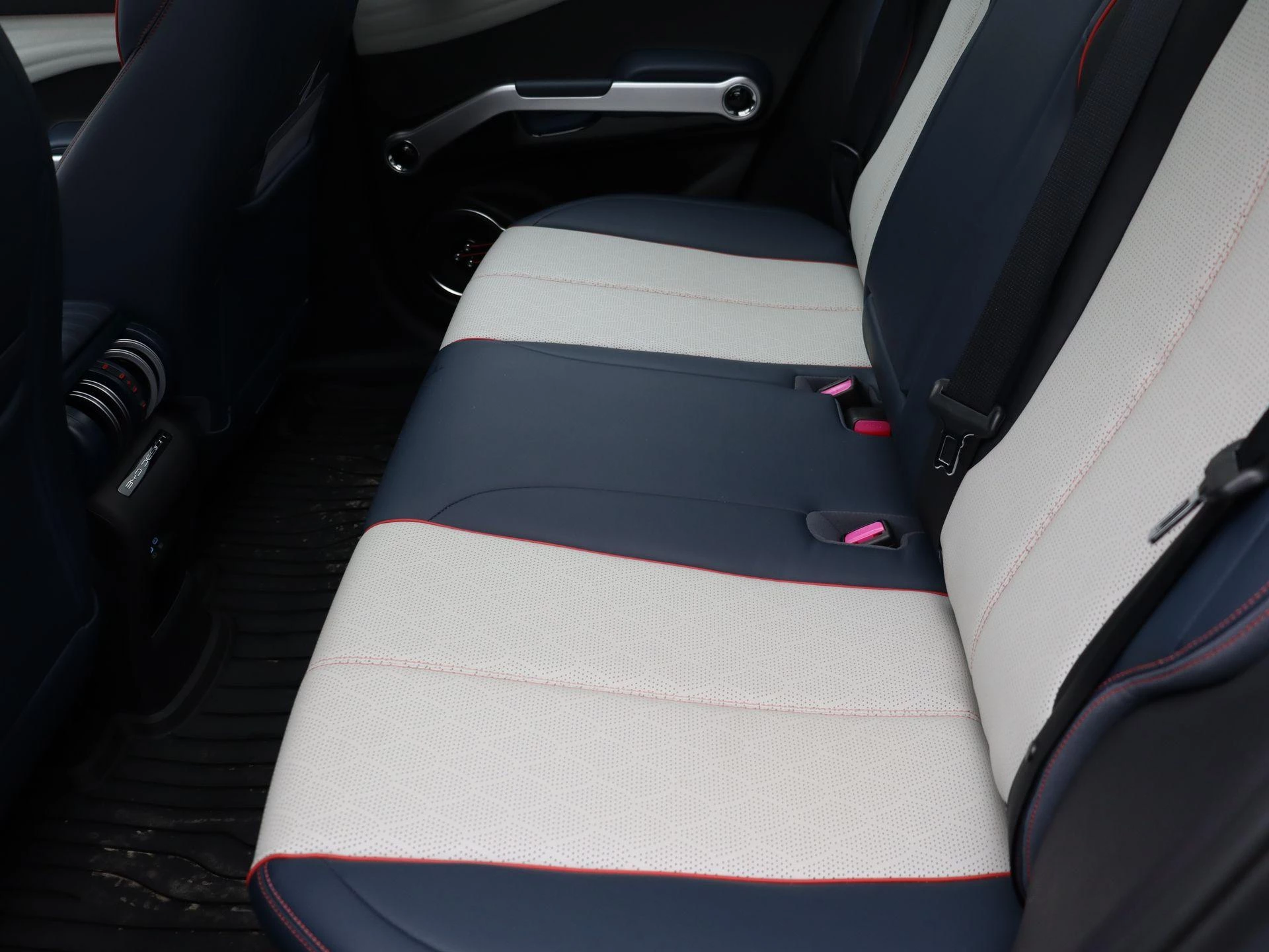 BYD-ATTO 3-image-19