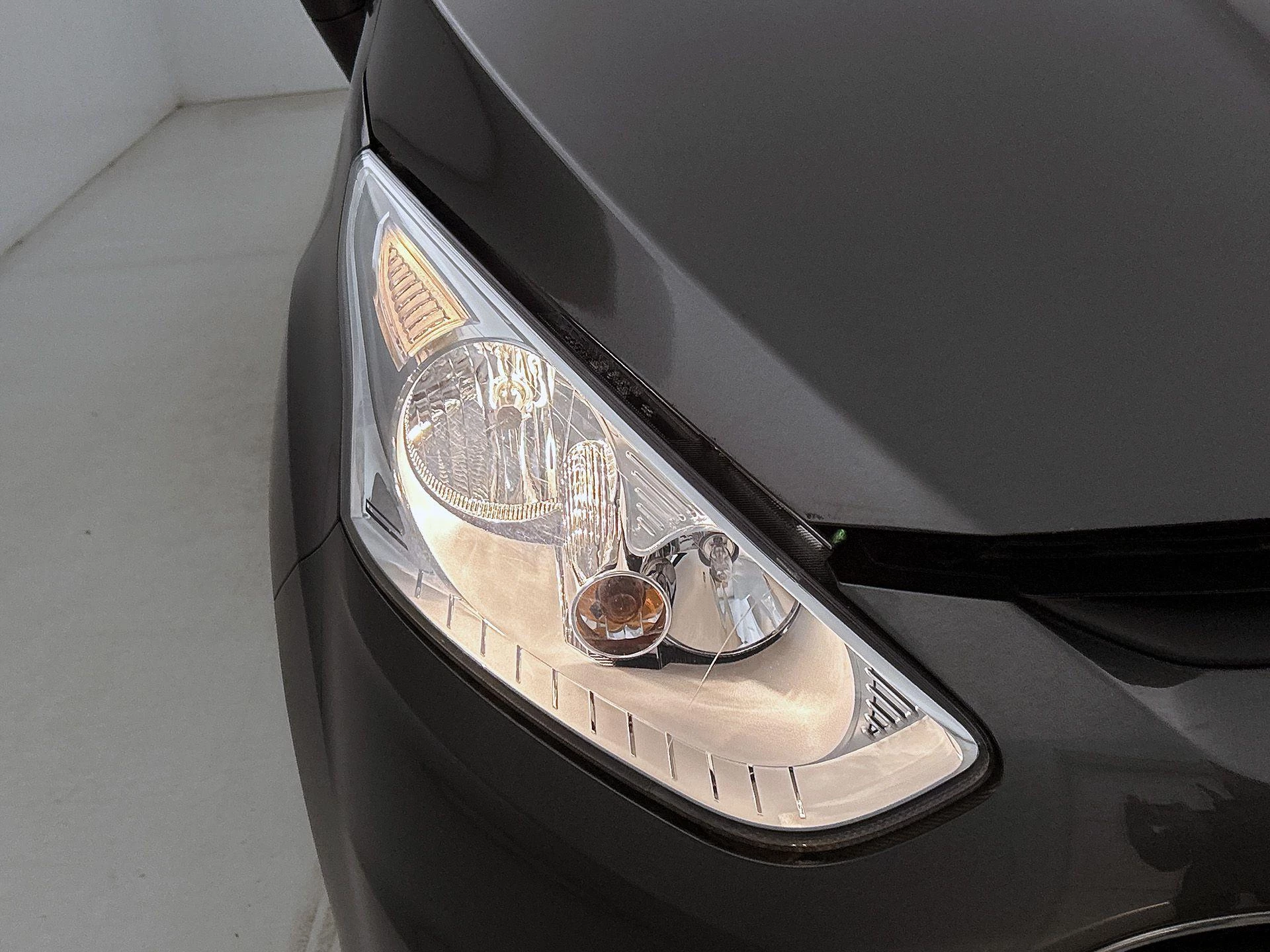 Ford-B-MAX-image-25