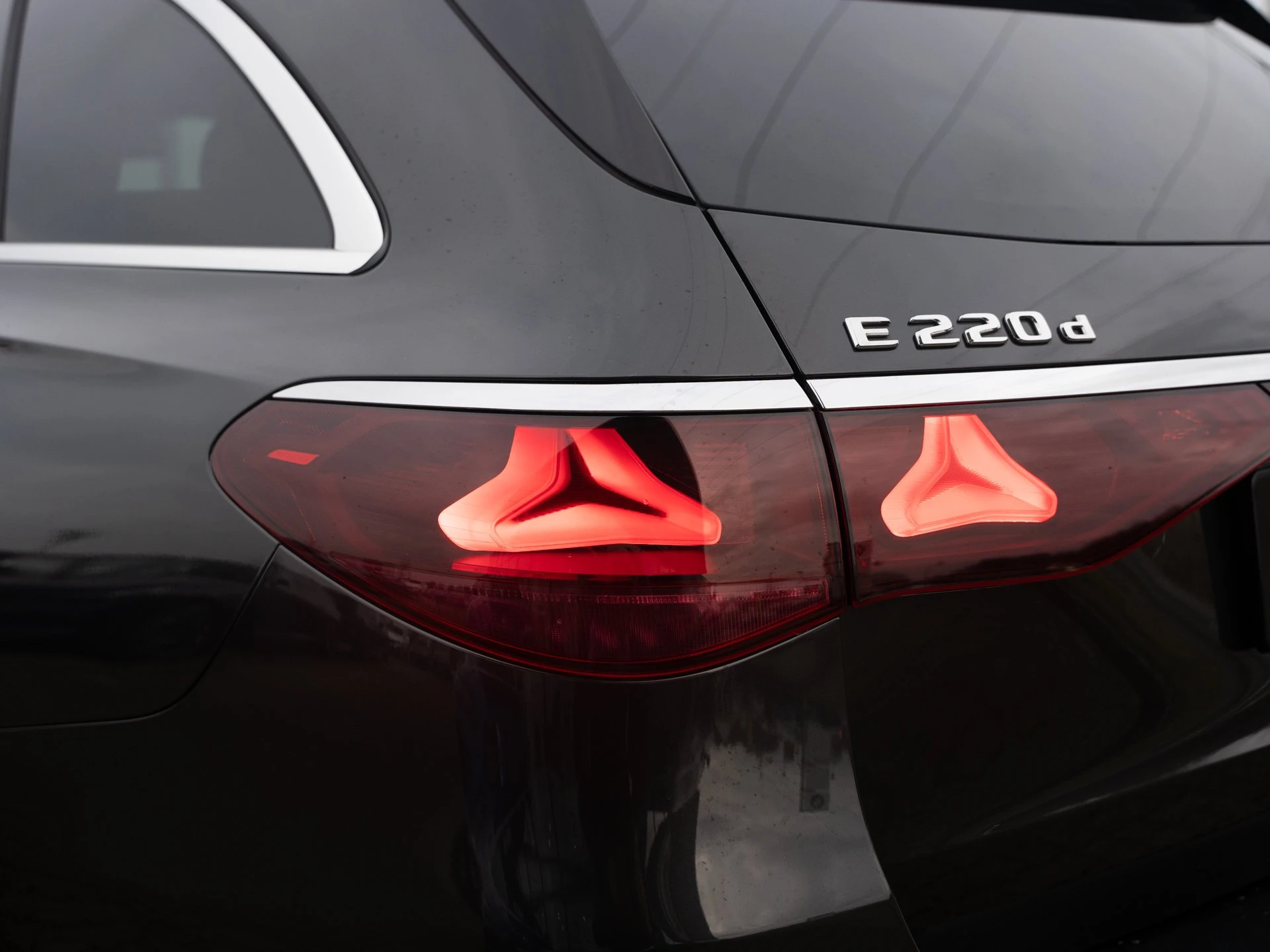 Mercedes-Benz-E-Klasse-image-22