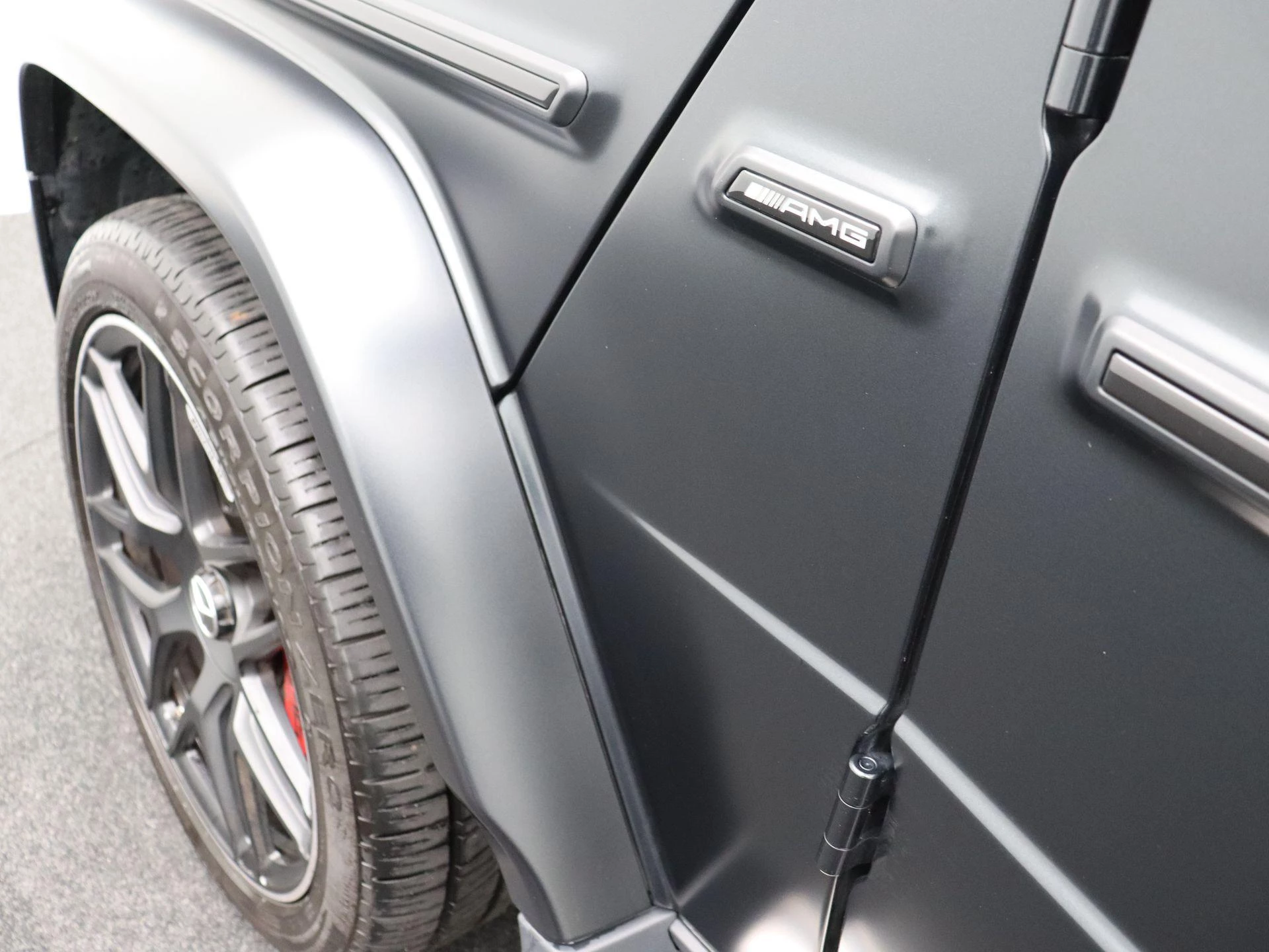 Mercedes-Benz G-Klasse 63 AMG + LICHTE VRACHT OMBOUW MOGELIJK +