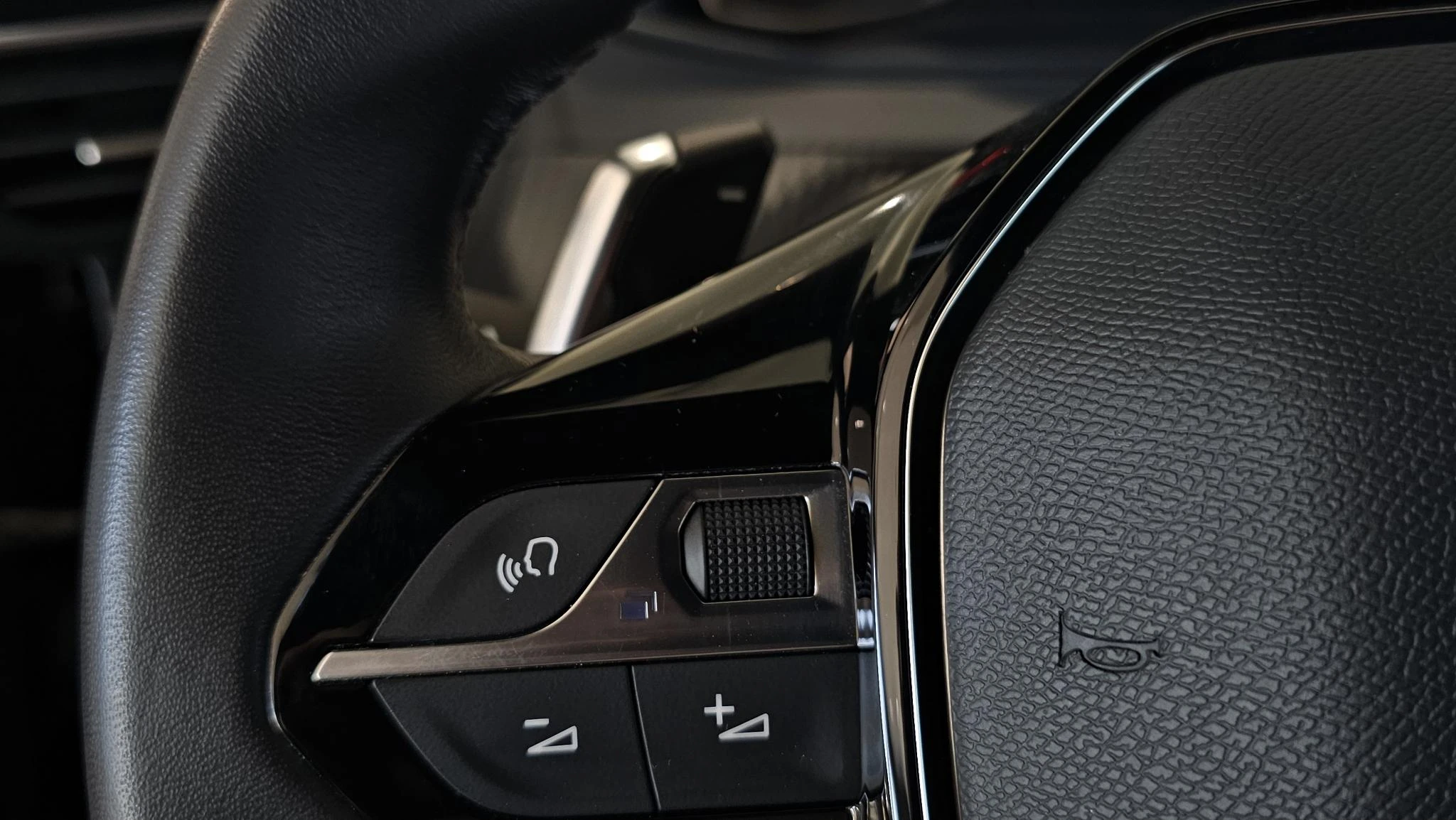 Peugeot-2008-image-12