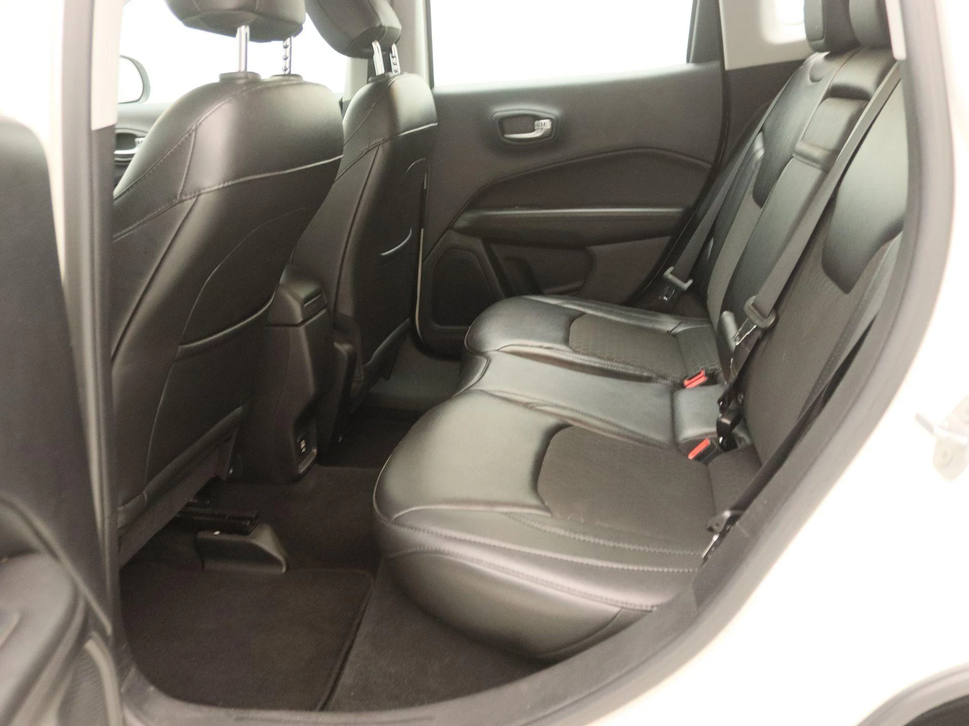 Jeep-Compass-image-12