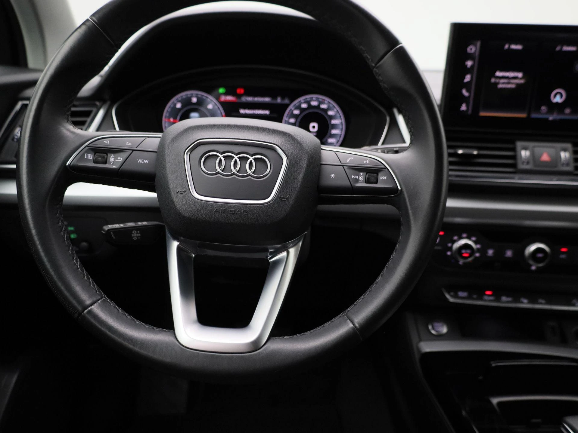 Audi-Q5-image-6