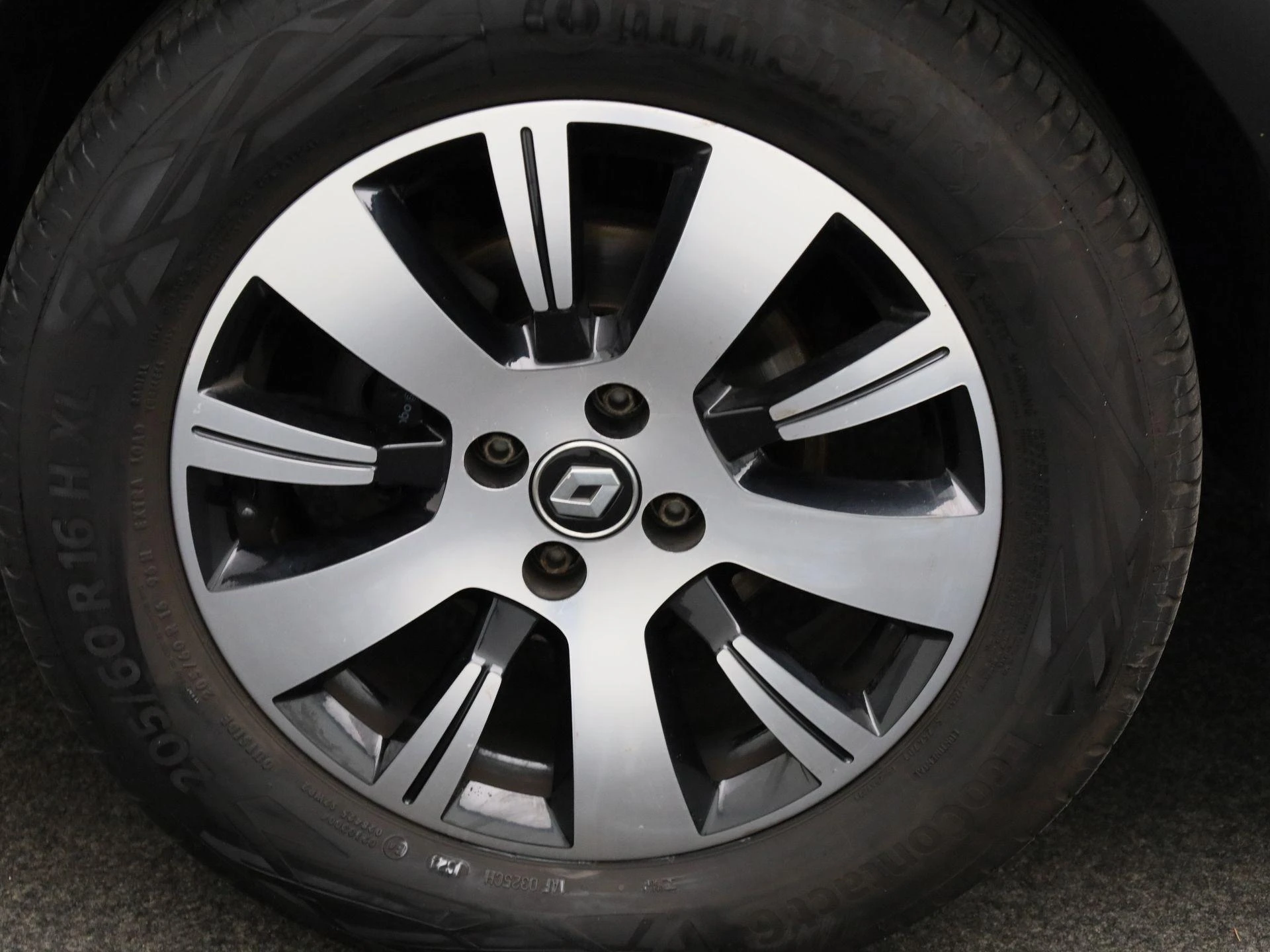 Renault-Captur-image-11