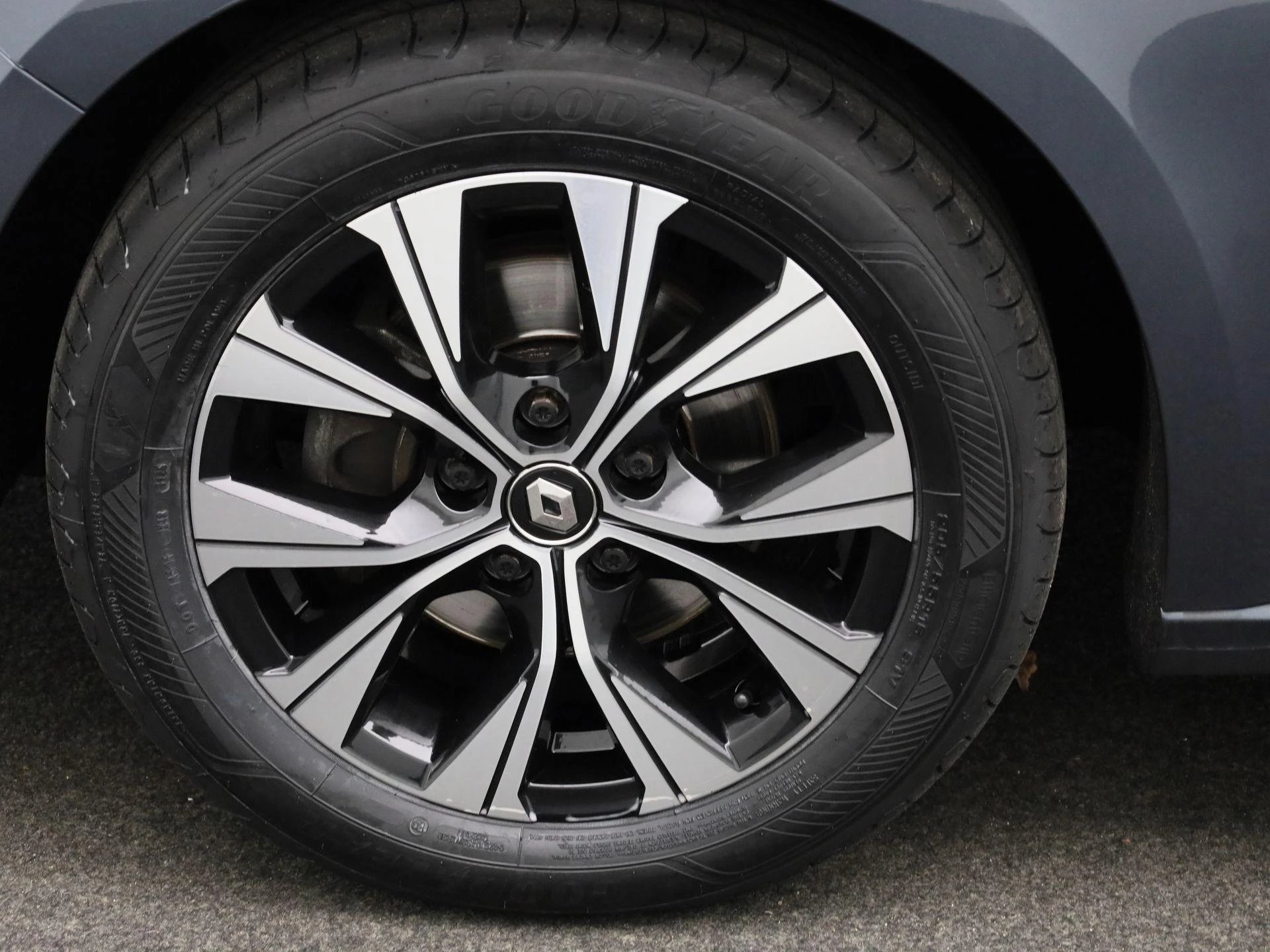 Renault-Mégane-image-11