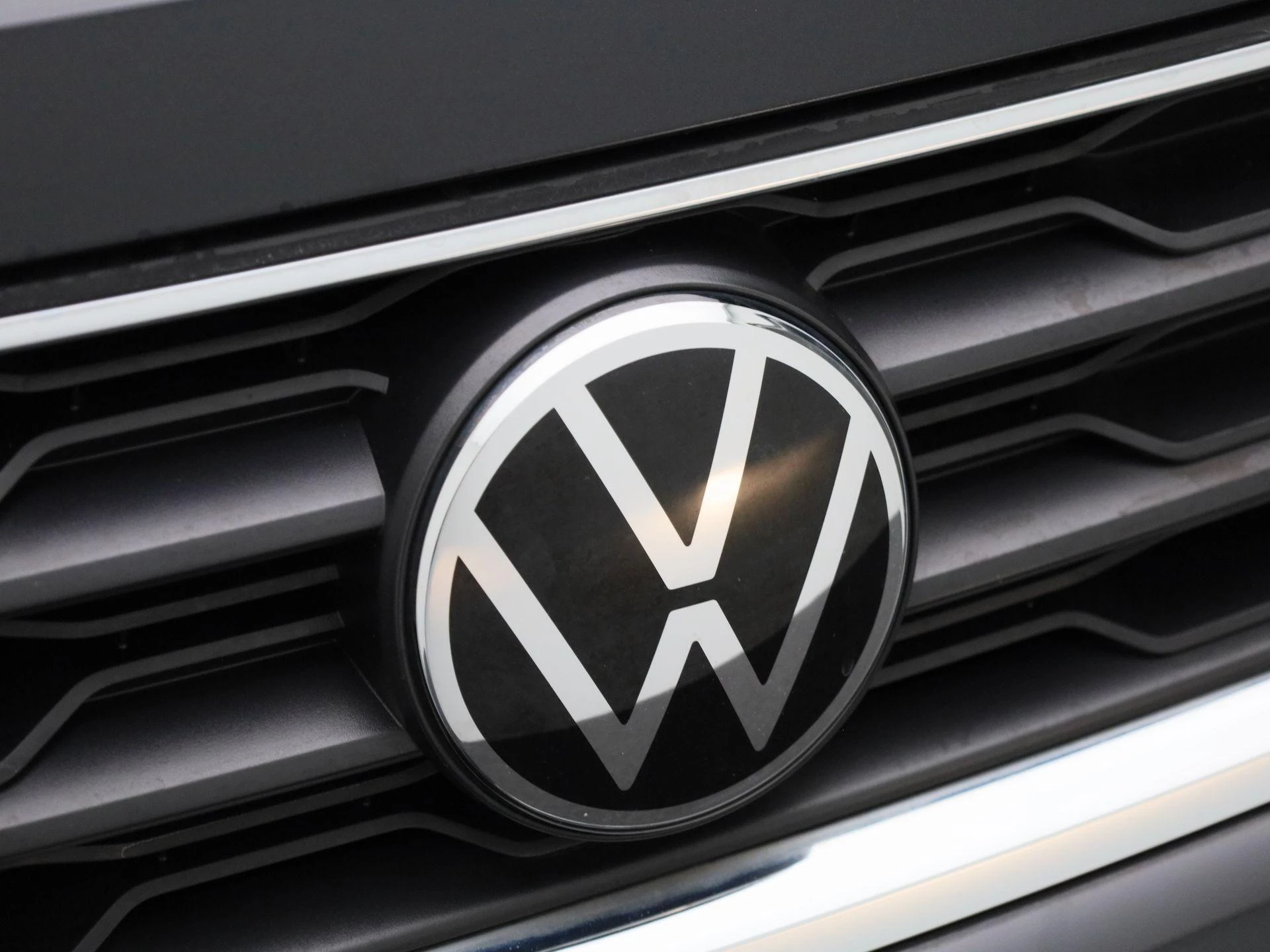 Volkswagen-T-Roc-image-29
