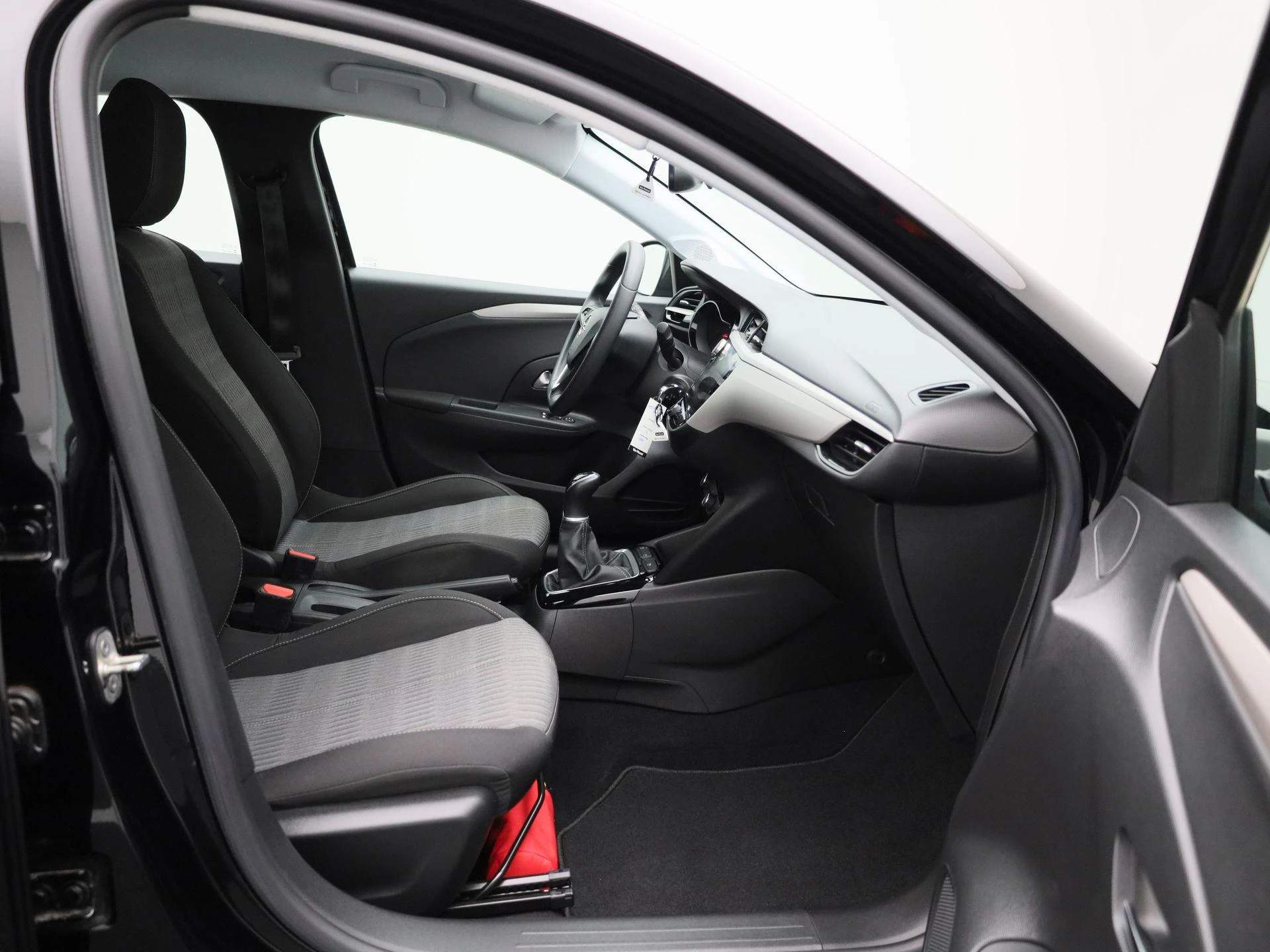 Opel-Corsa-image-31