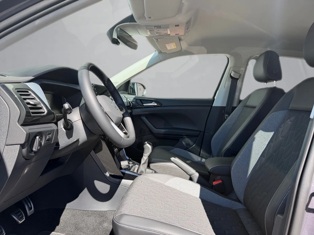 Volkswagen-T-Cross-image-6