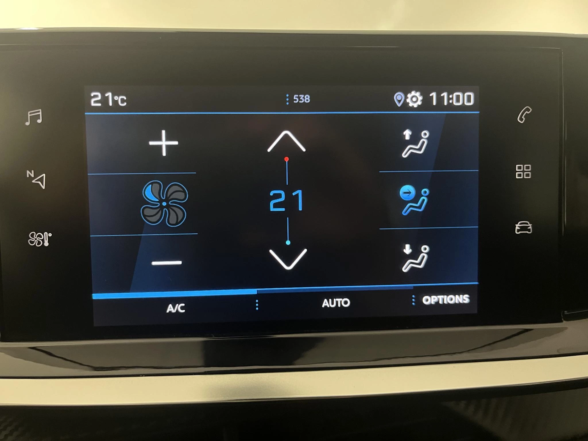 Peugeot-2008-image-8