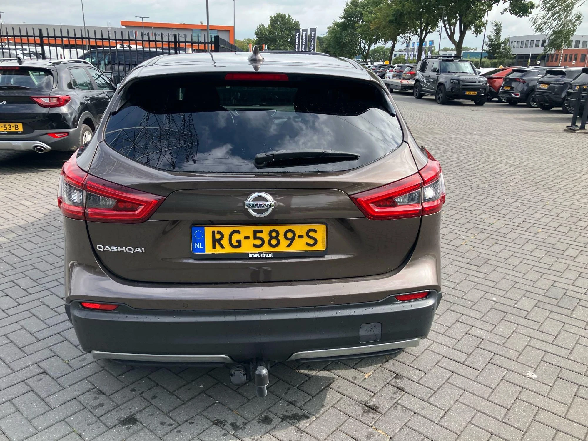 Nissan-QASHQAI-image-7