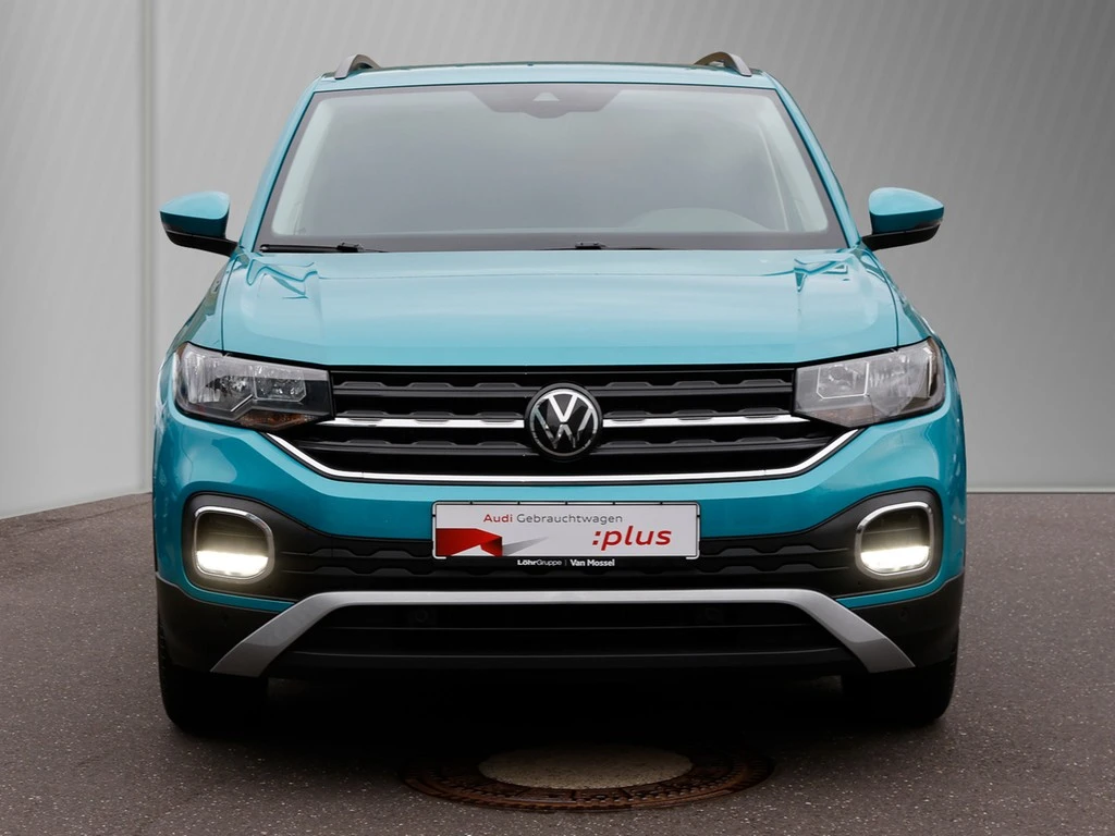 Volkswagen-T-Cross-image-2