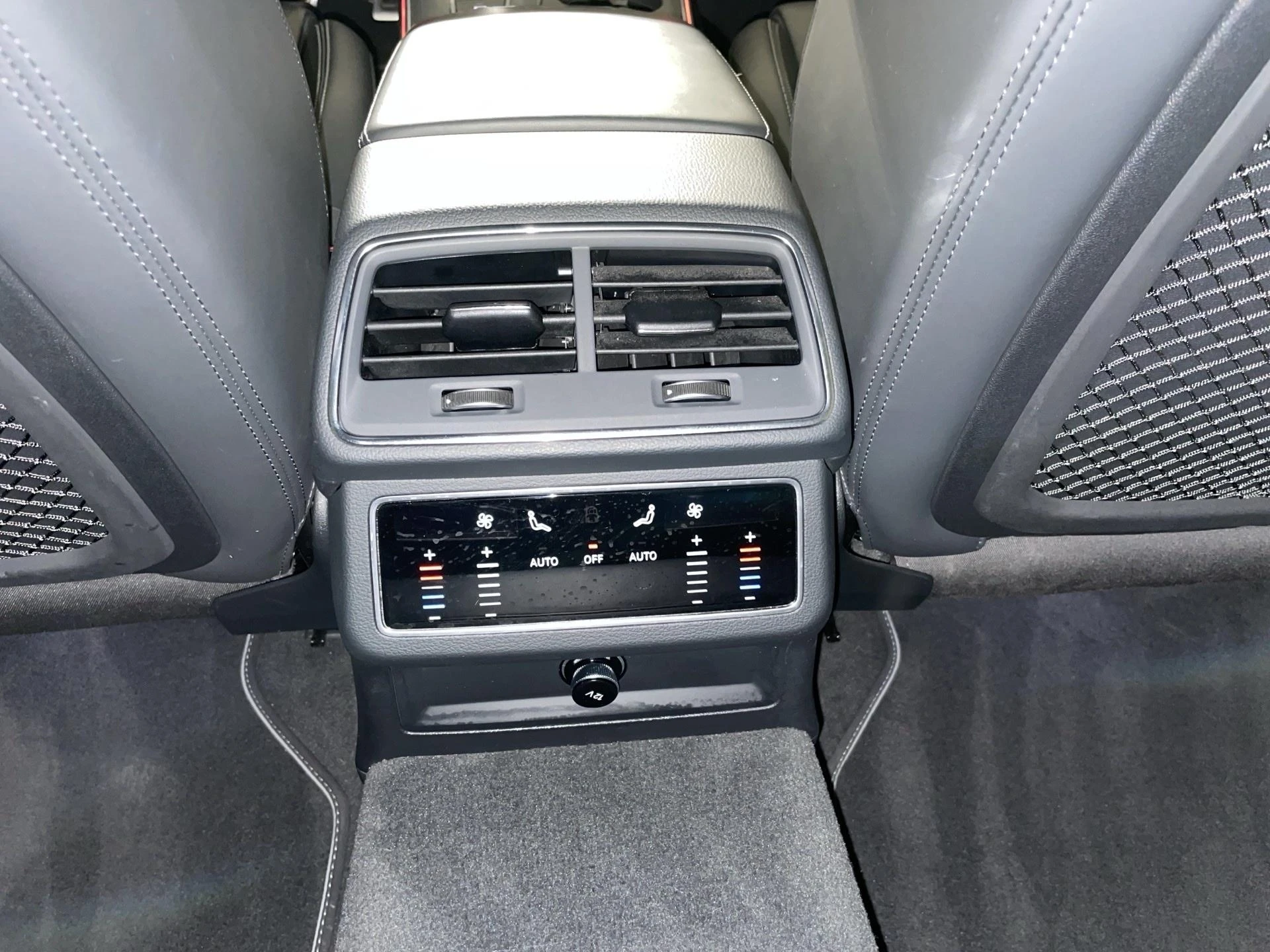 Audi-A6-image-12