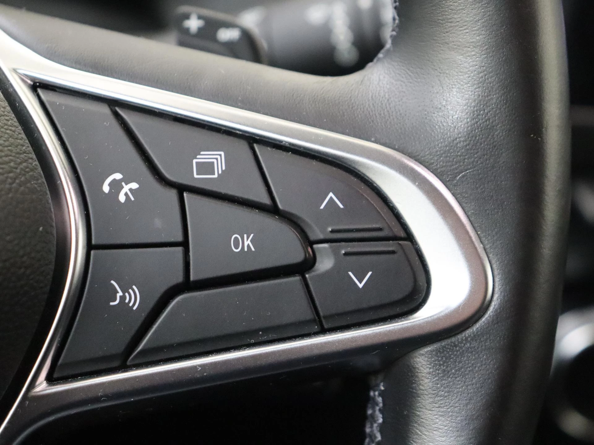 Renault-Captur-image-13