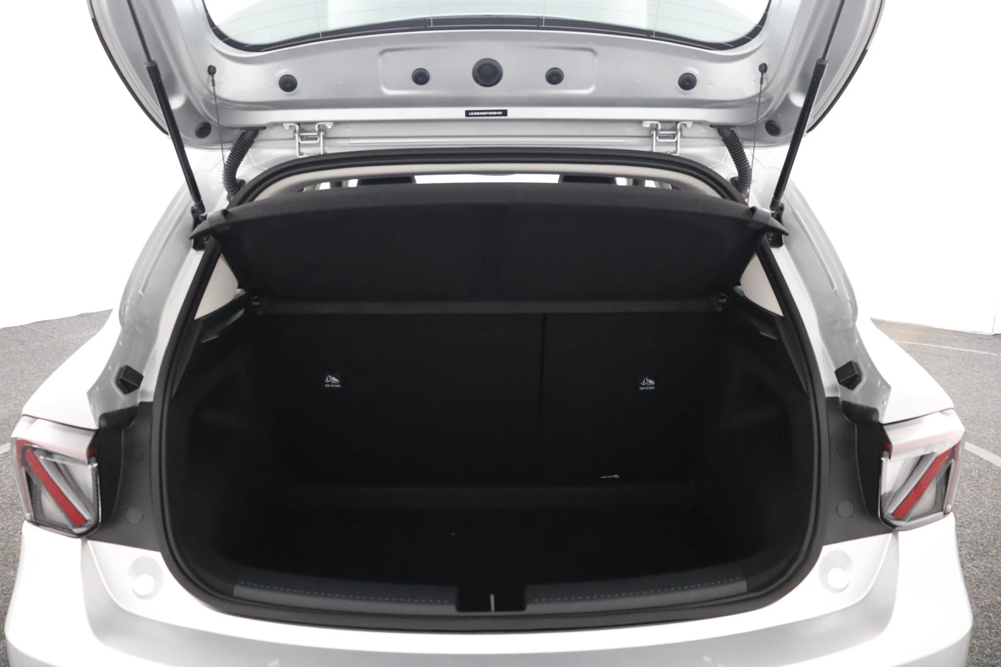 MG-MG4 EV Urban-image-18