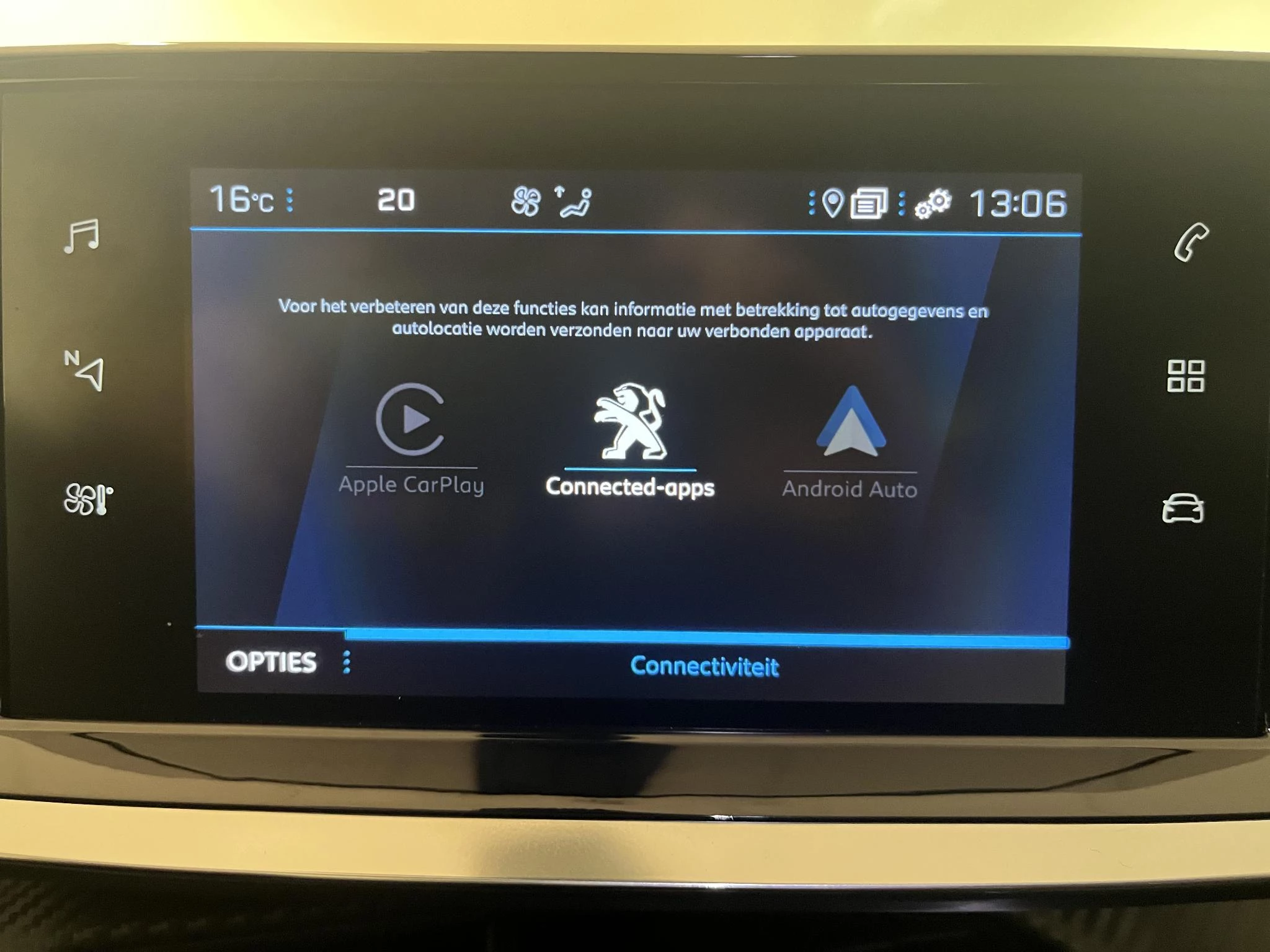 Peugeot-2008-image-10