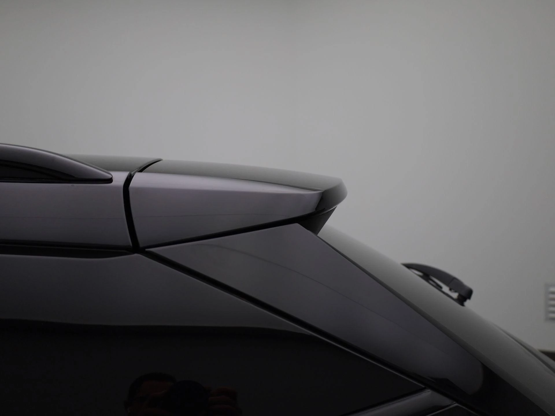 Peugeot-e-2008-image-43