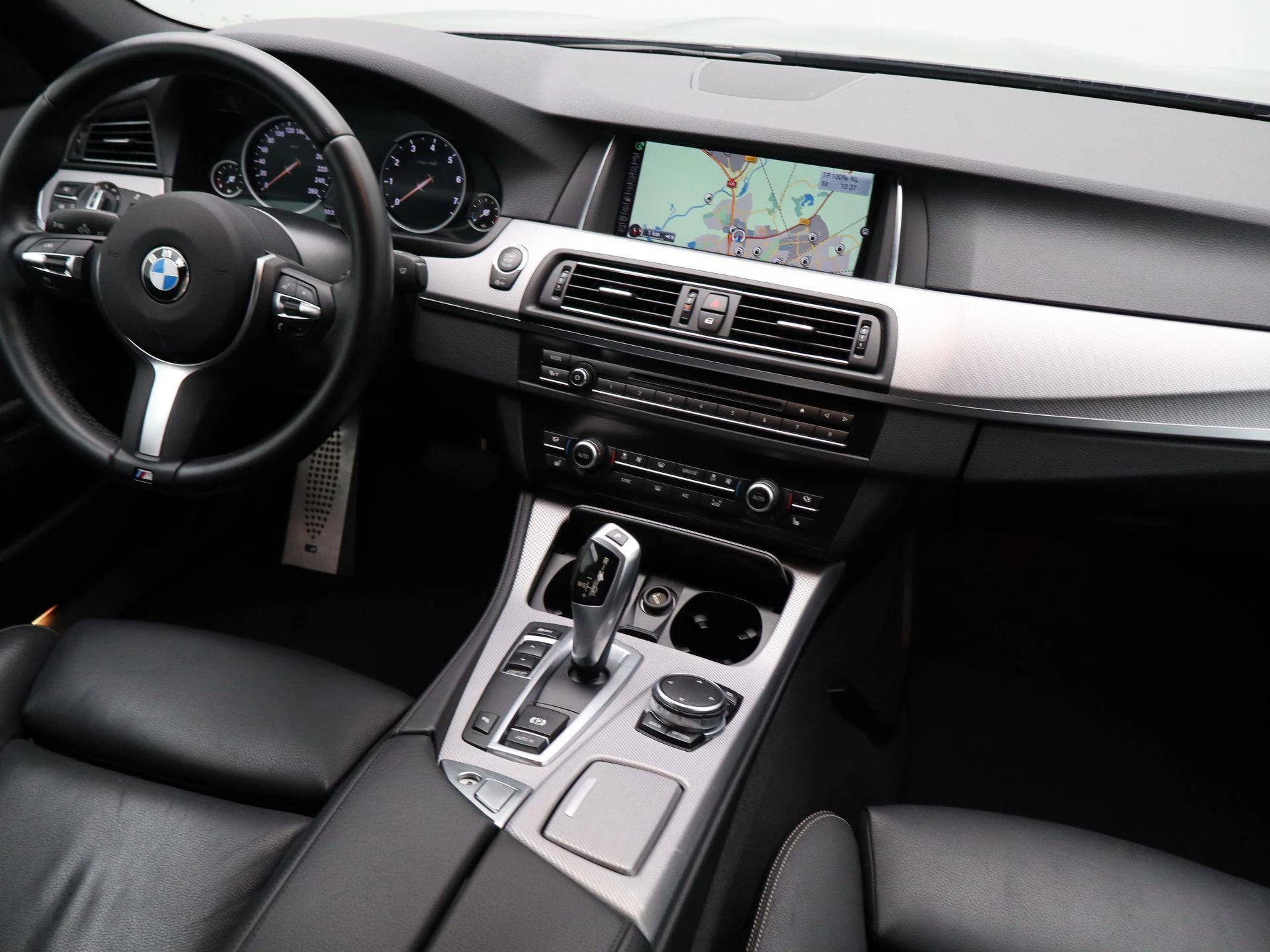 BMW-5 Serie-image-44