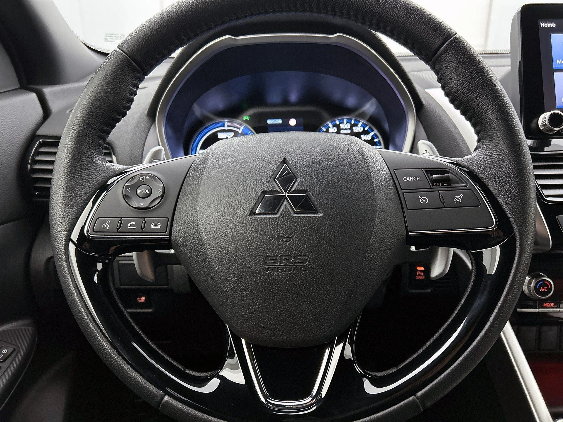 Mitsubishi-Eclipse Cross-image-29