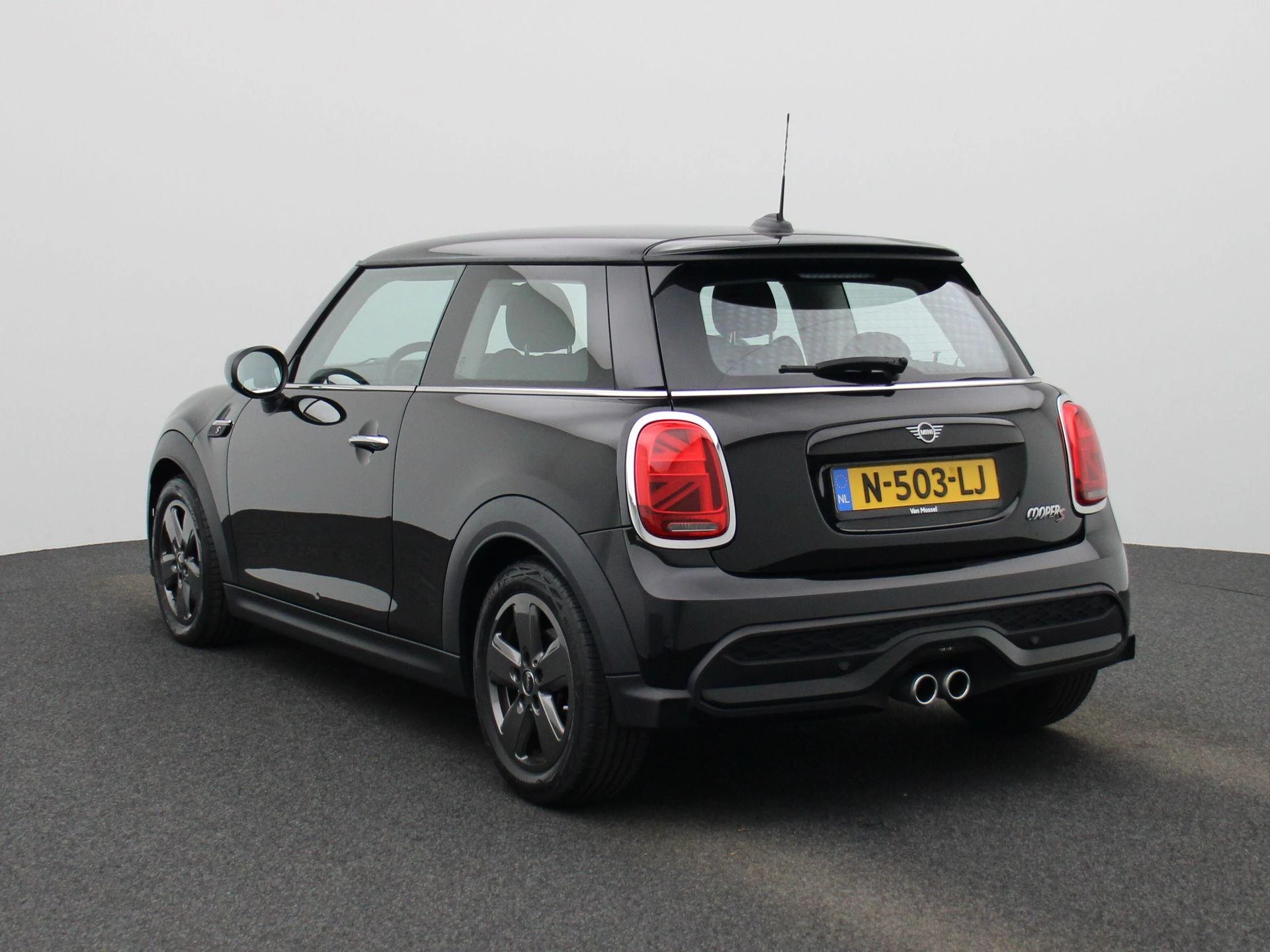 MINI-Cooper S-image-1