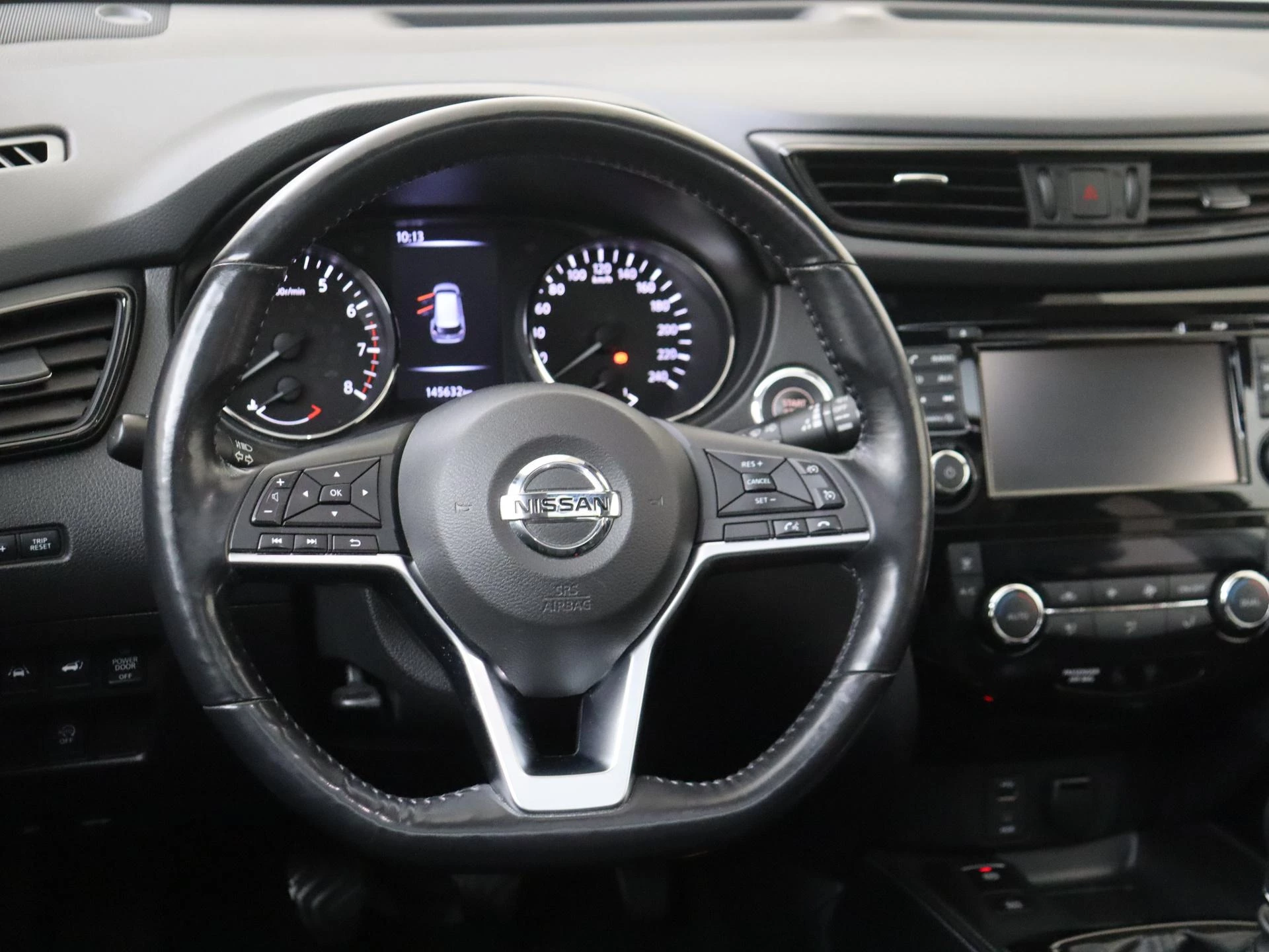 Nissan-X-Trail-image-9