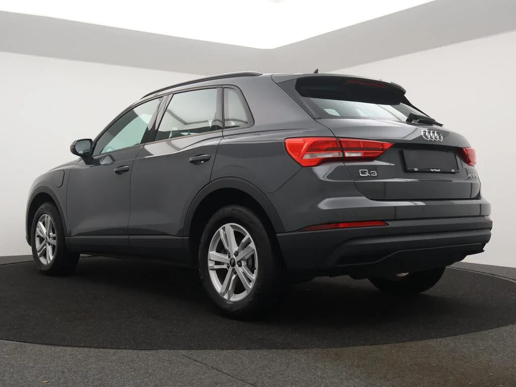 Audi-Q3-image-5