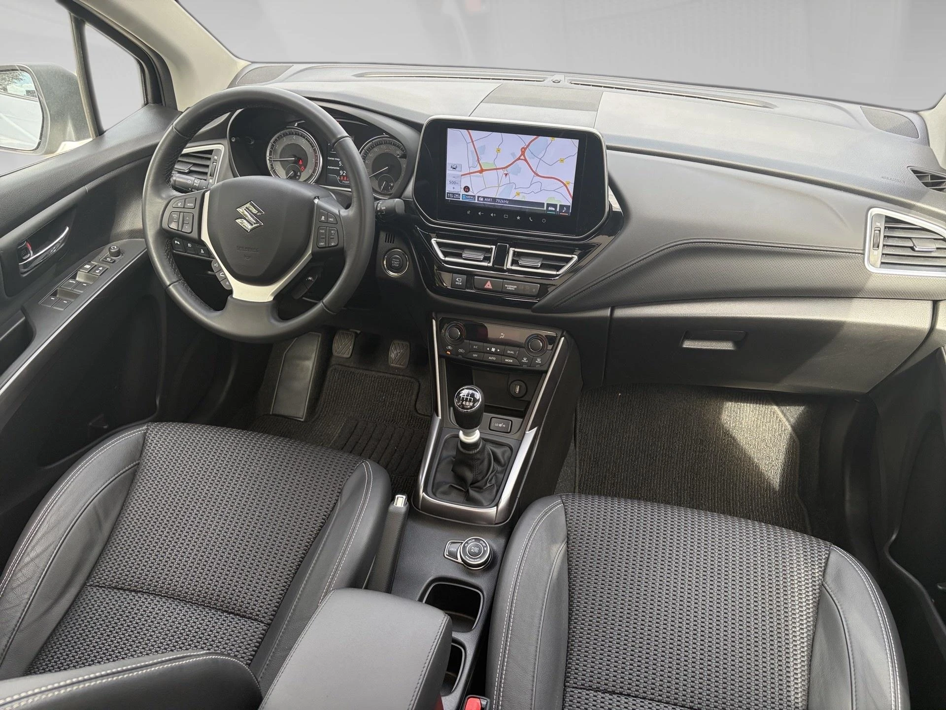 Suzuki-S-Cross-image-6