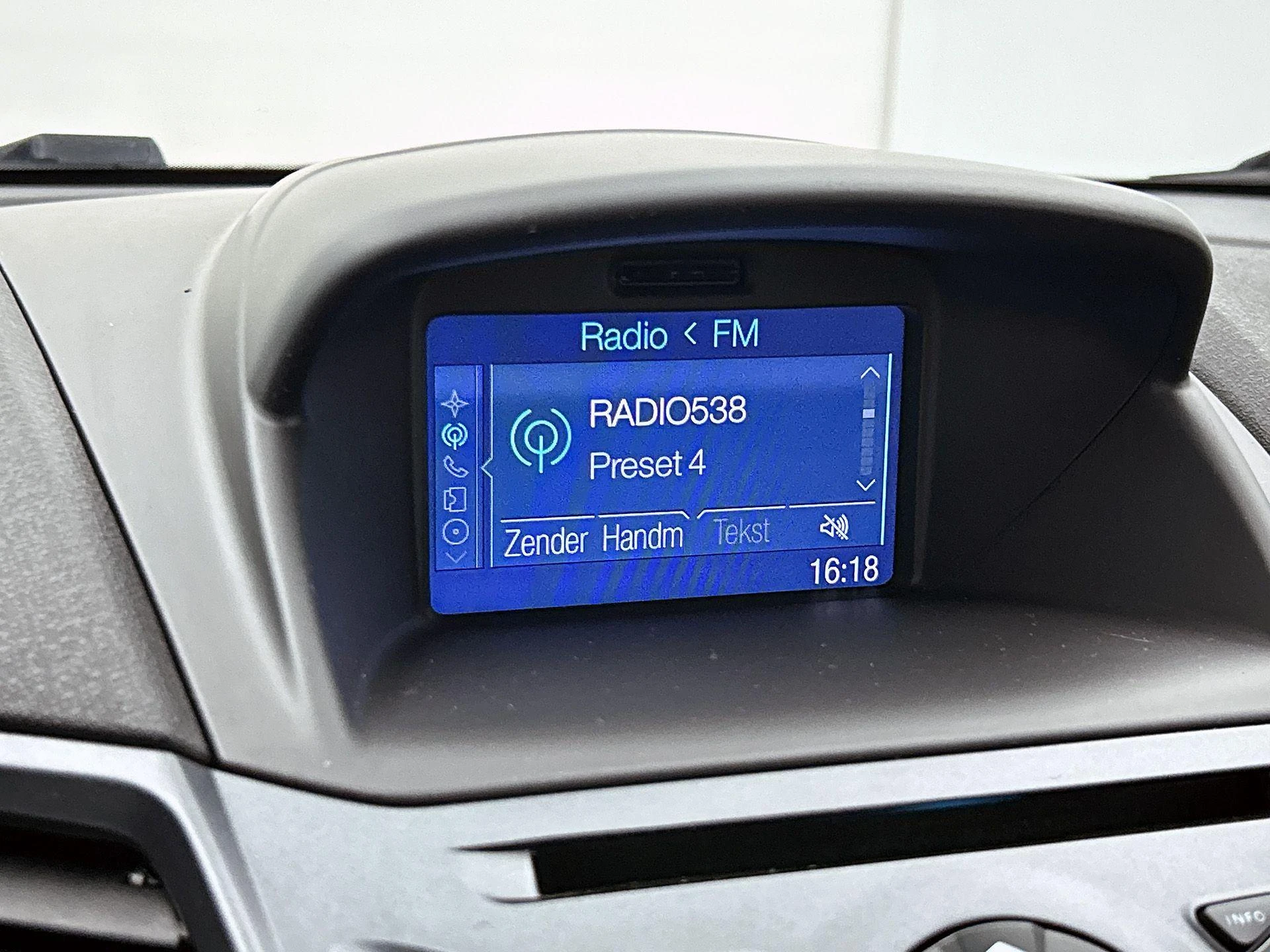 Ford-Fiesta-image-8
