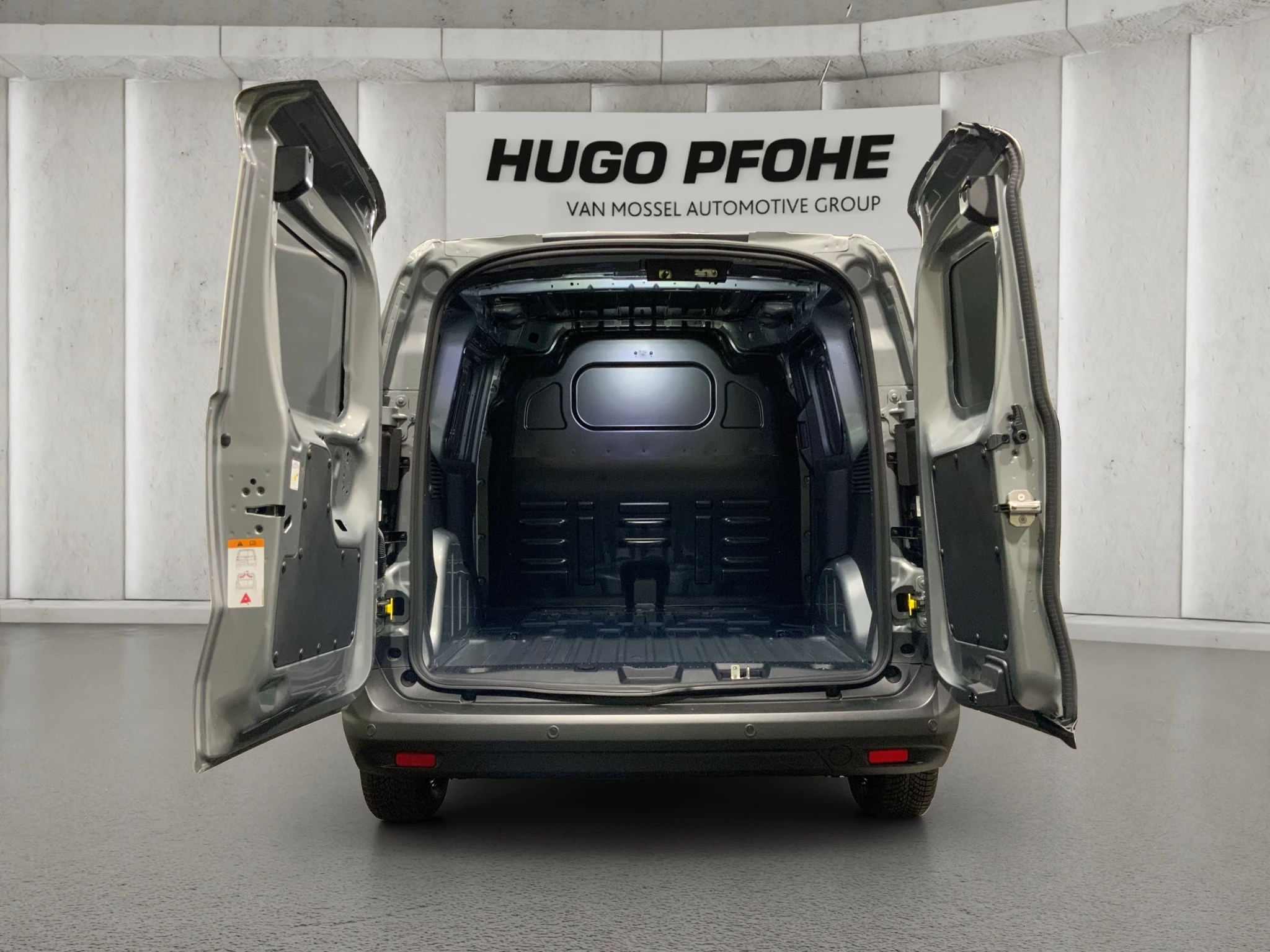 Ford-Transit Courier-image-22