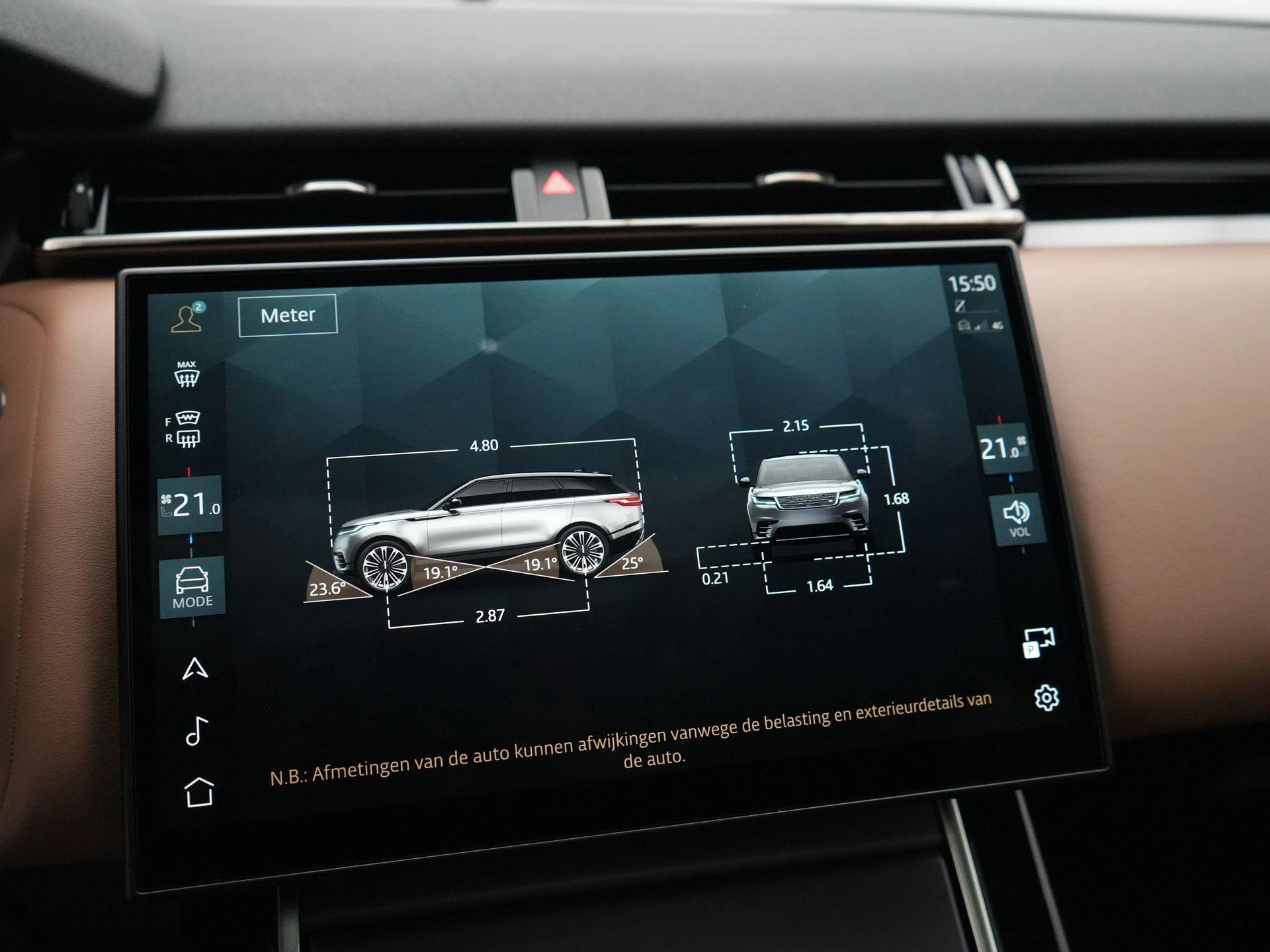 Land Rover-Range Rover Velar-image-33