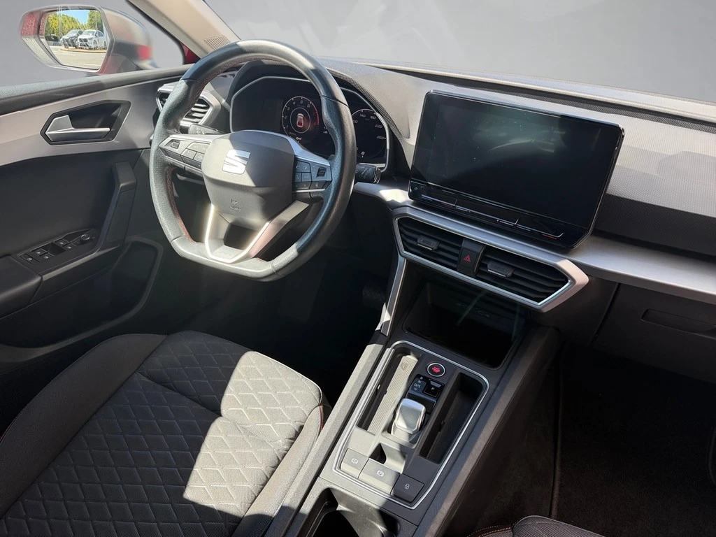 SEAT-Leon-image-11