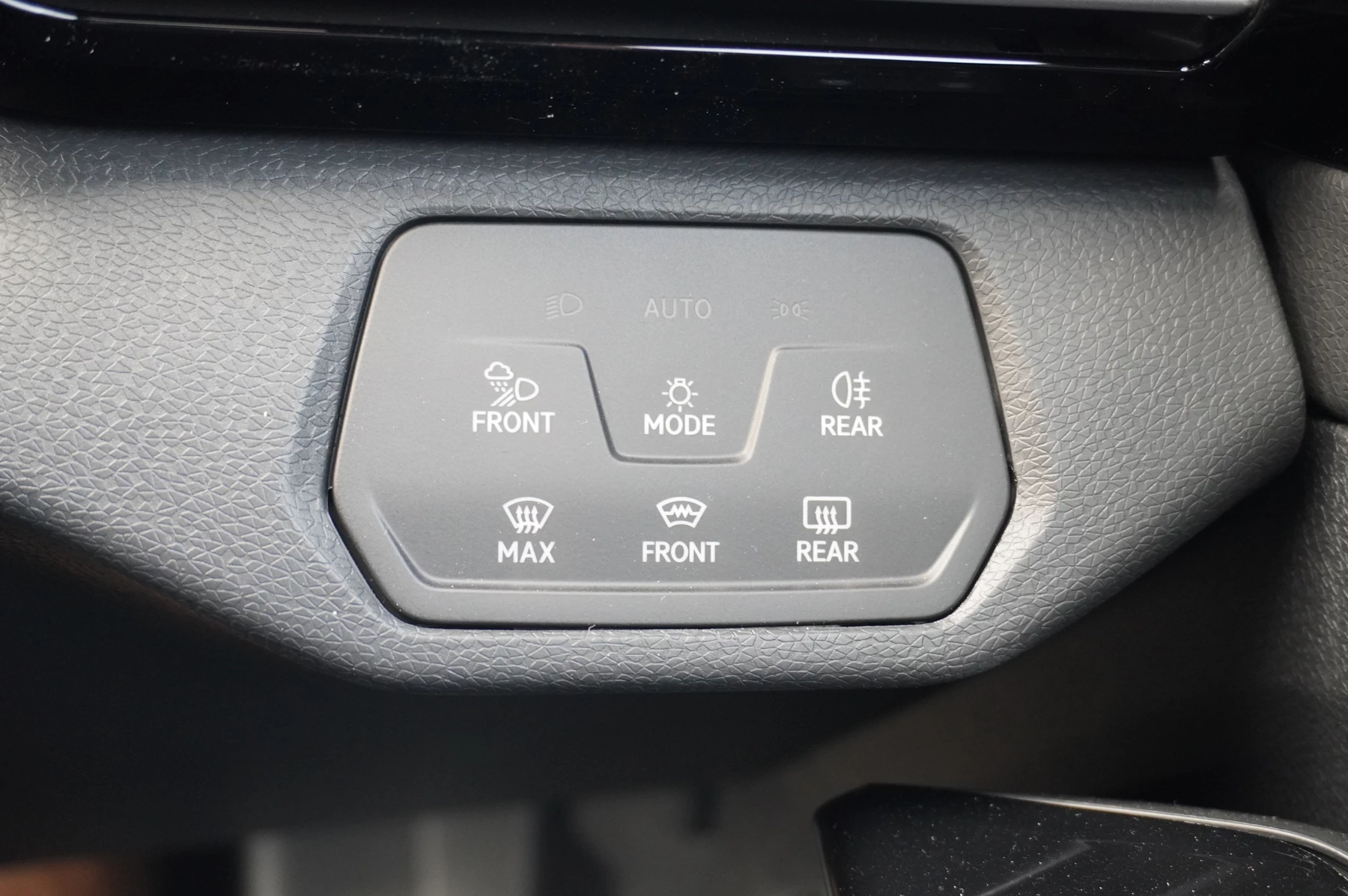 Volkswagen-ID.4-image-34