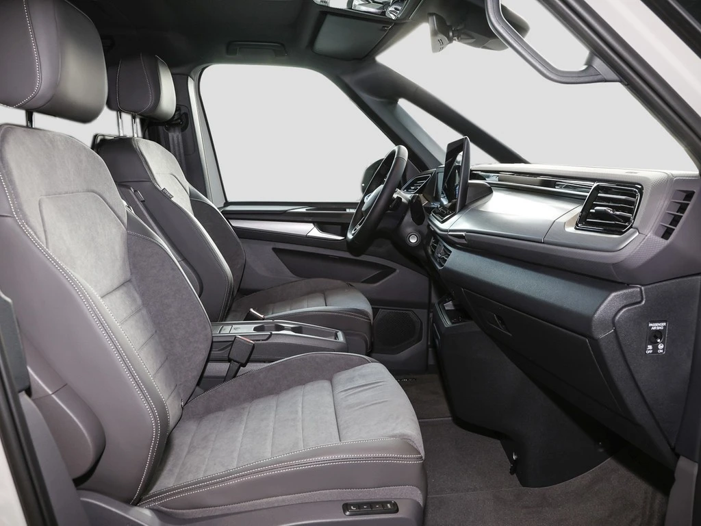 Volkswagen-Multivan-image-5
