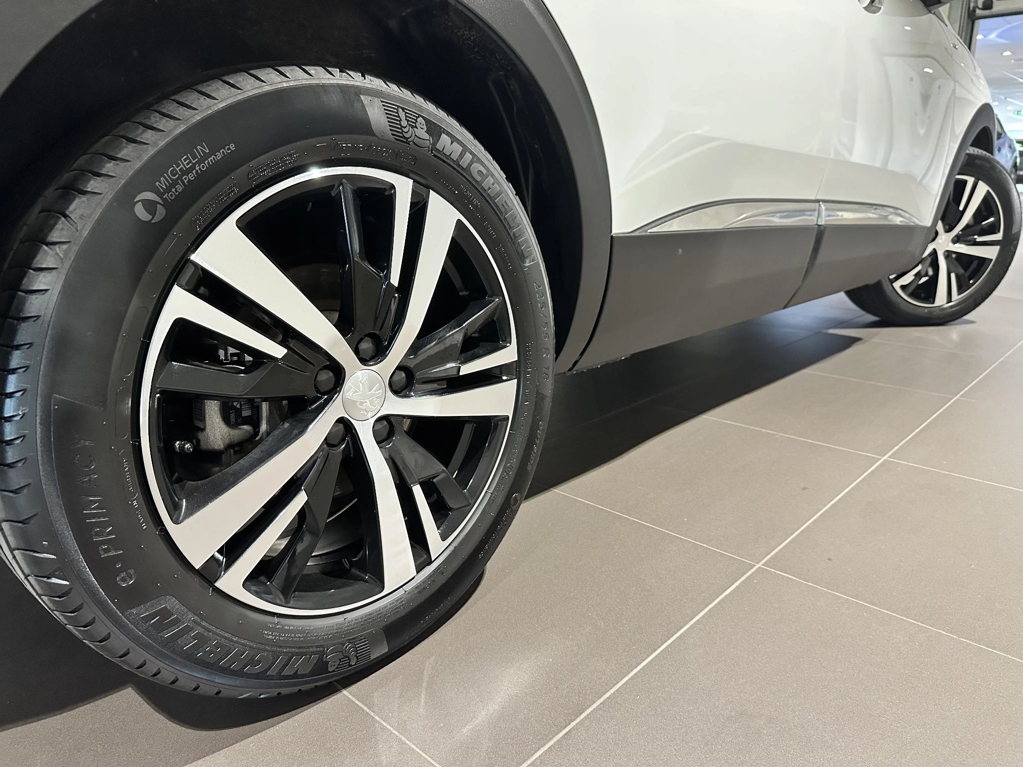 Peugeot-5008-image-22