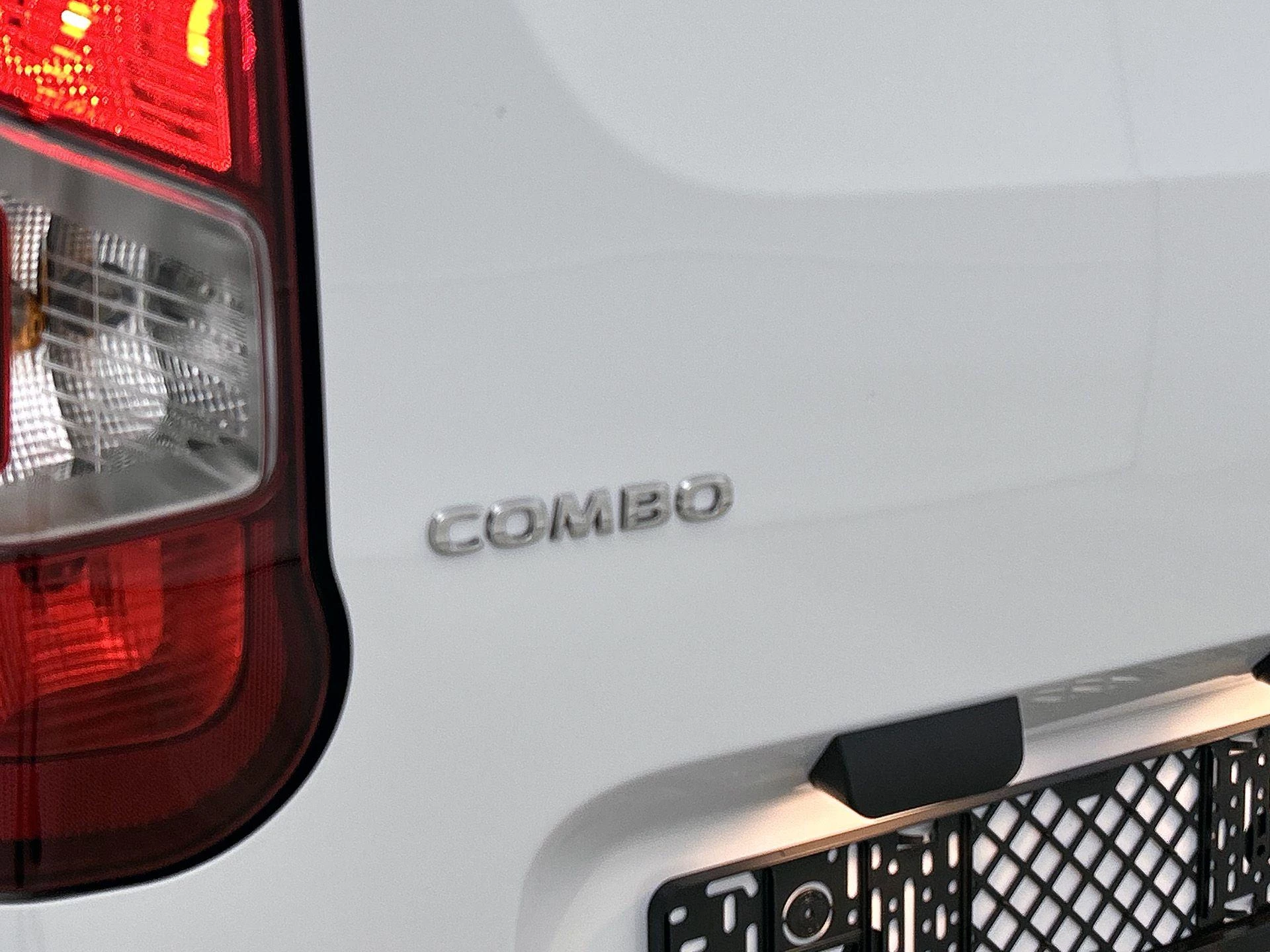 Opel-Combo-e-image-31